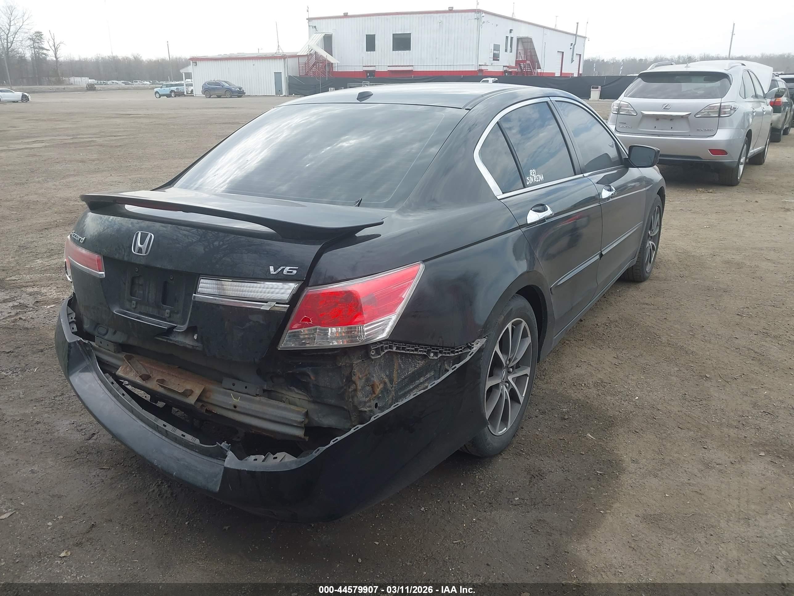 HONDA ACCORD image 4