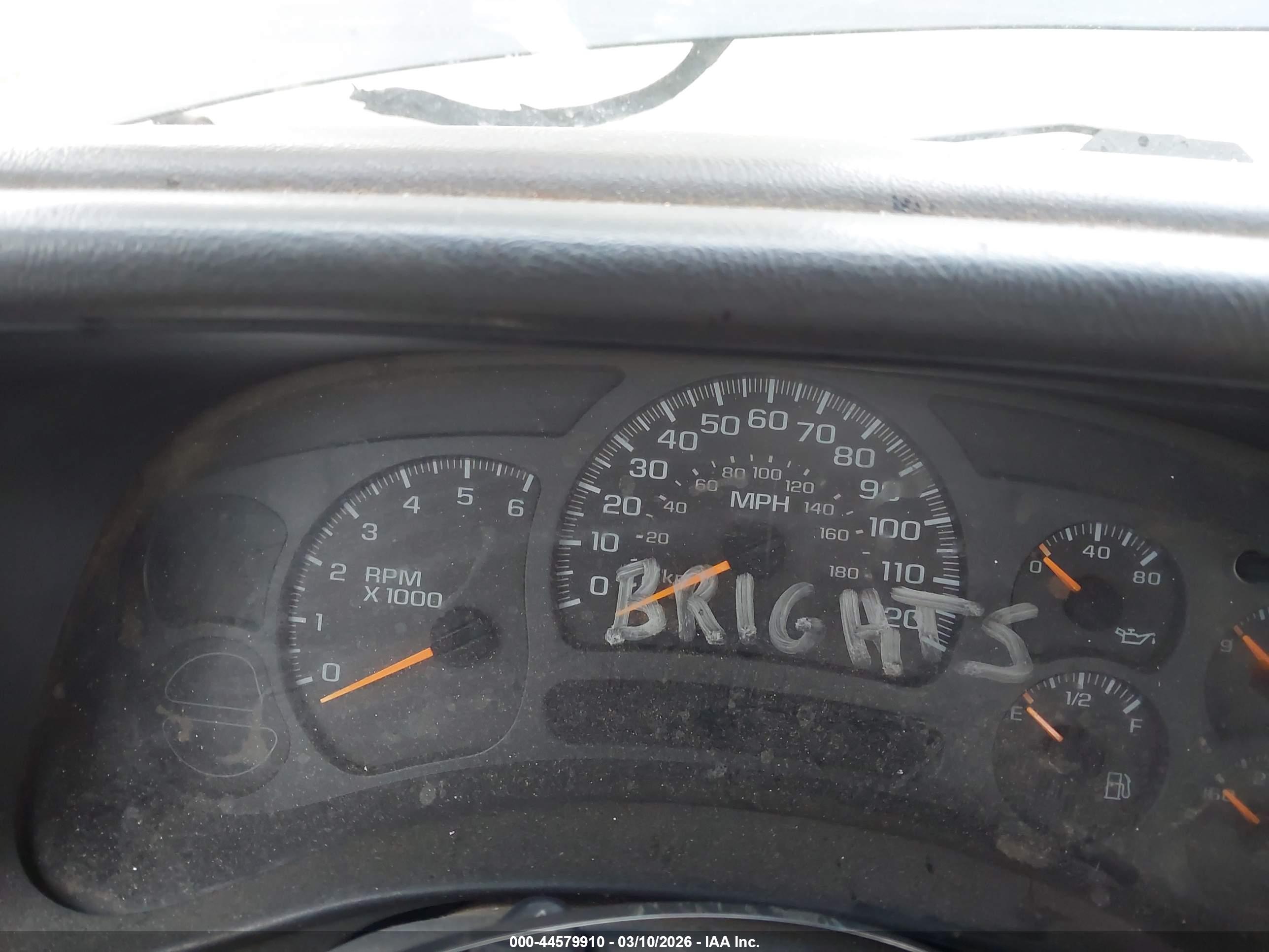 GMC SIERRA image 7