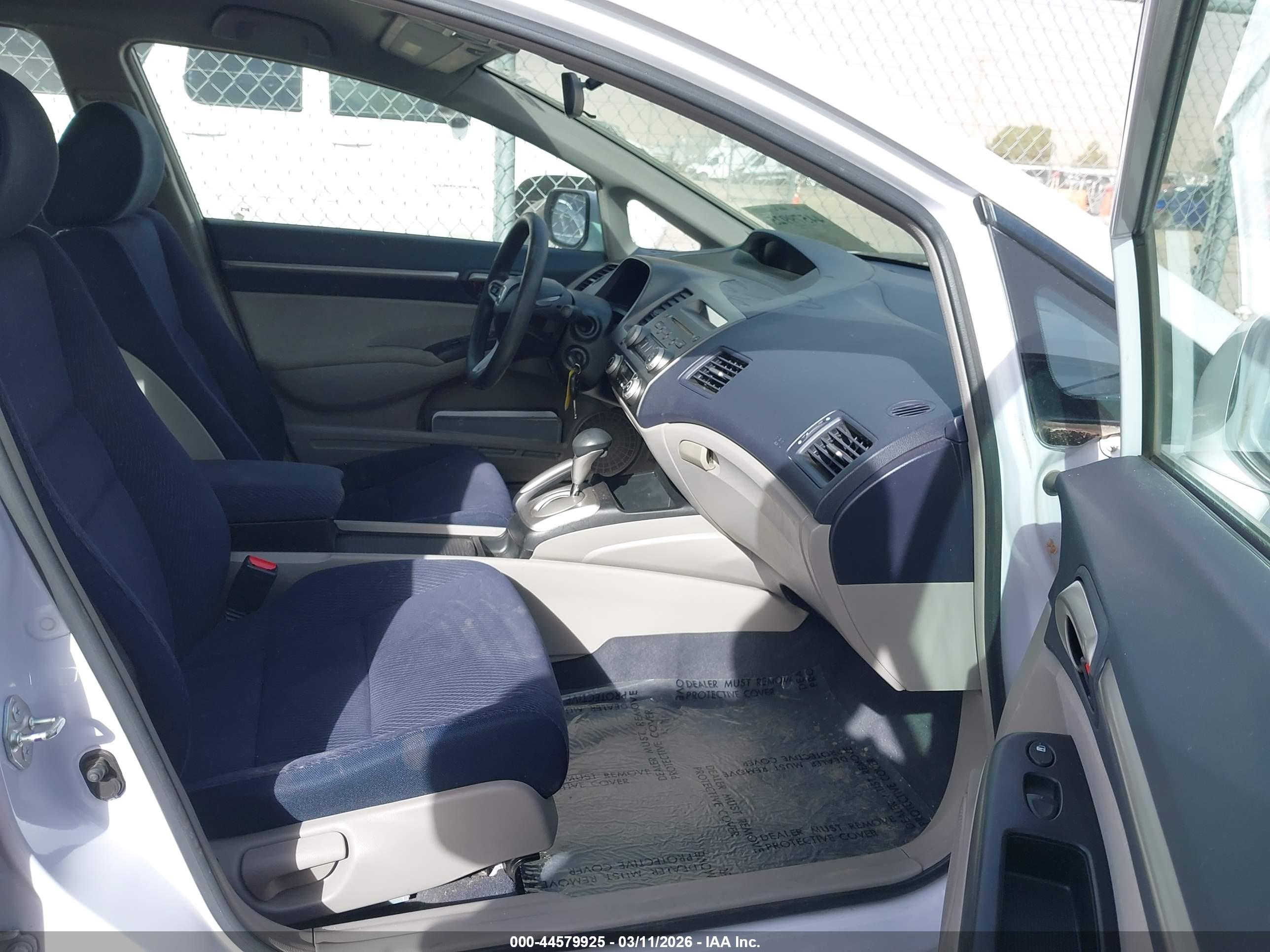 HONDA CIVIC image 5