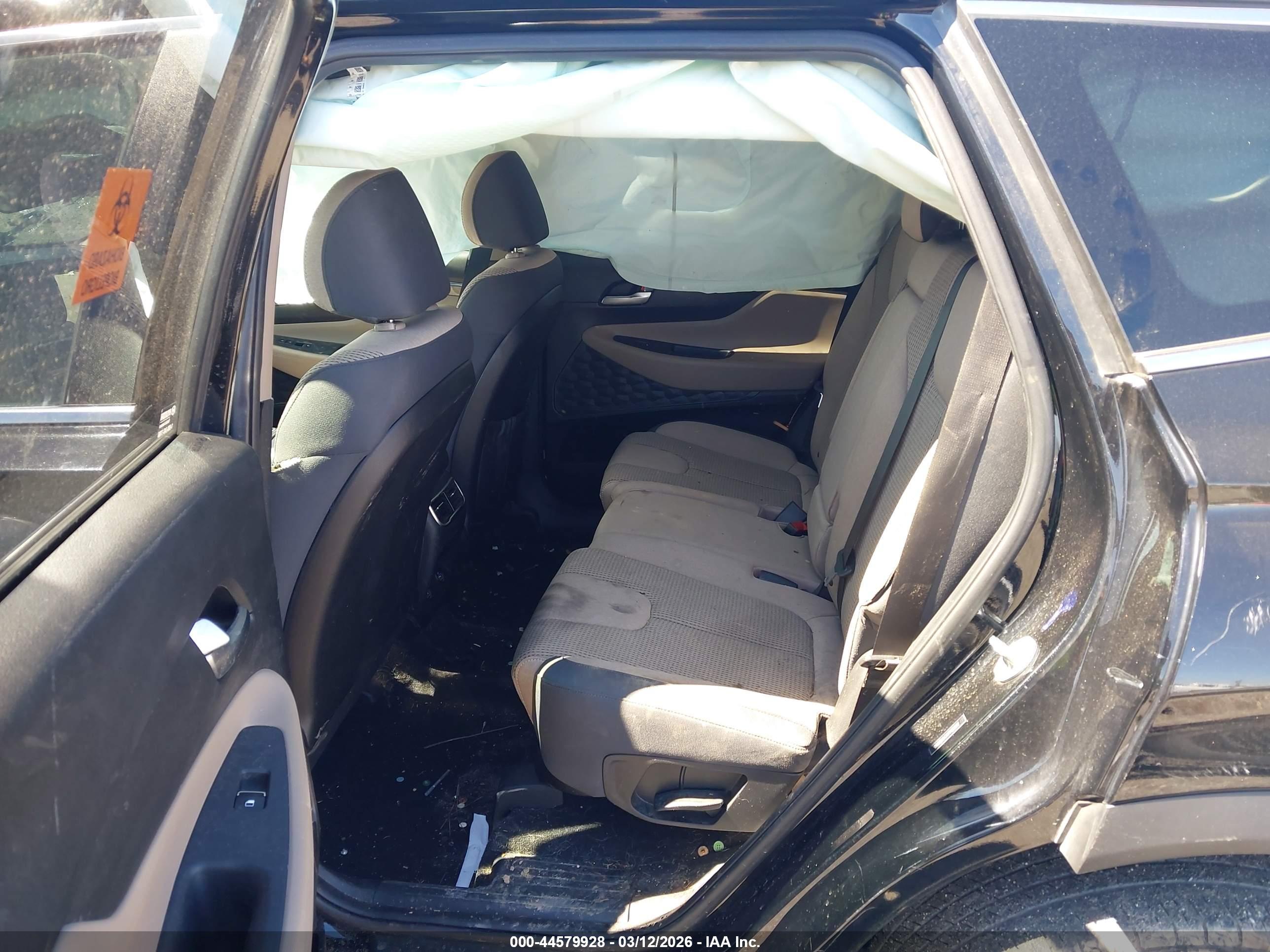 HYUNDAI SANTA image 8