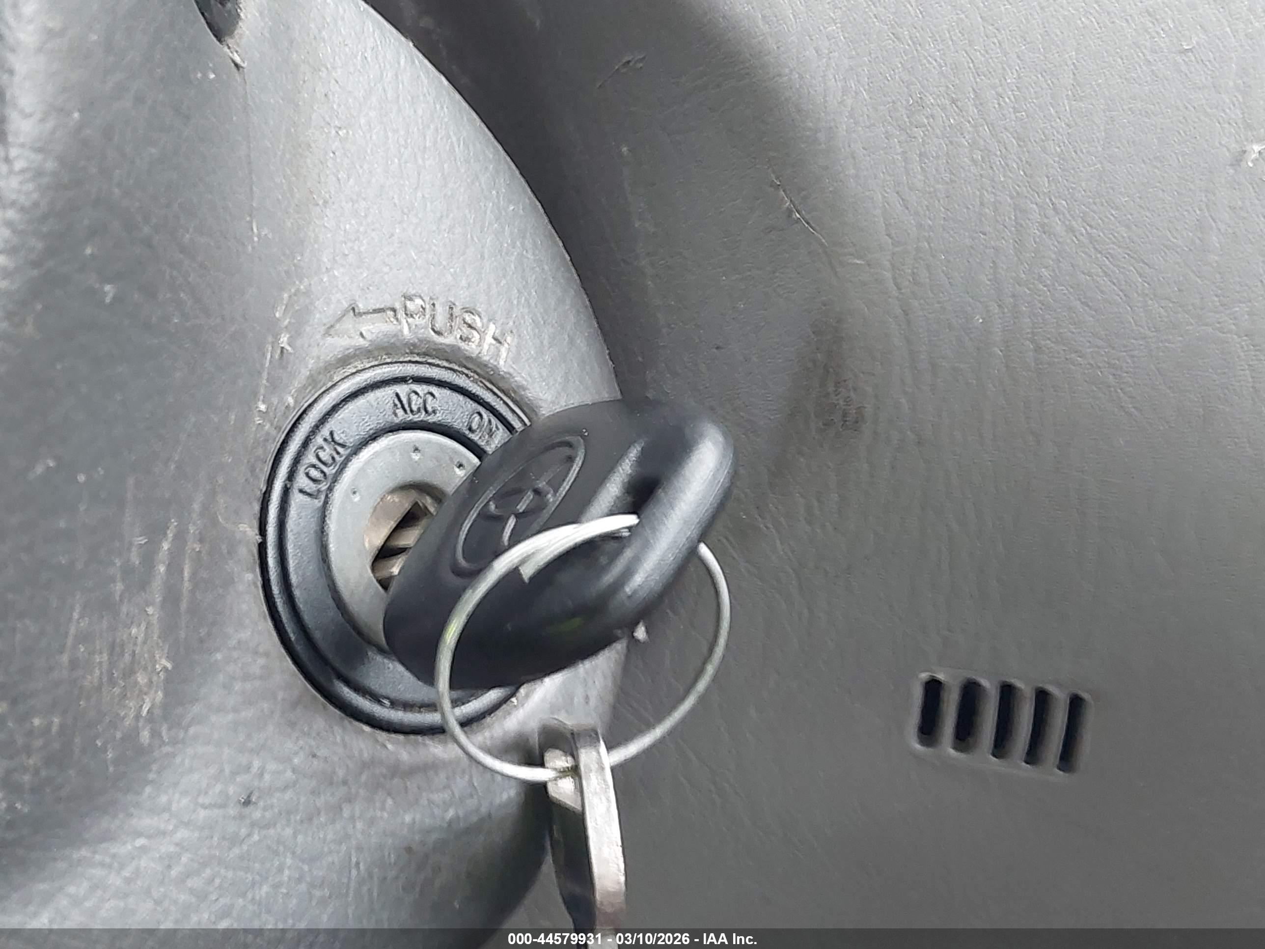TOYOTA COROLLA image 11