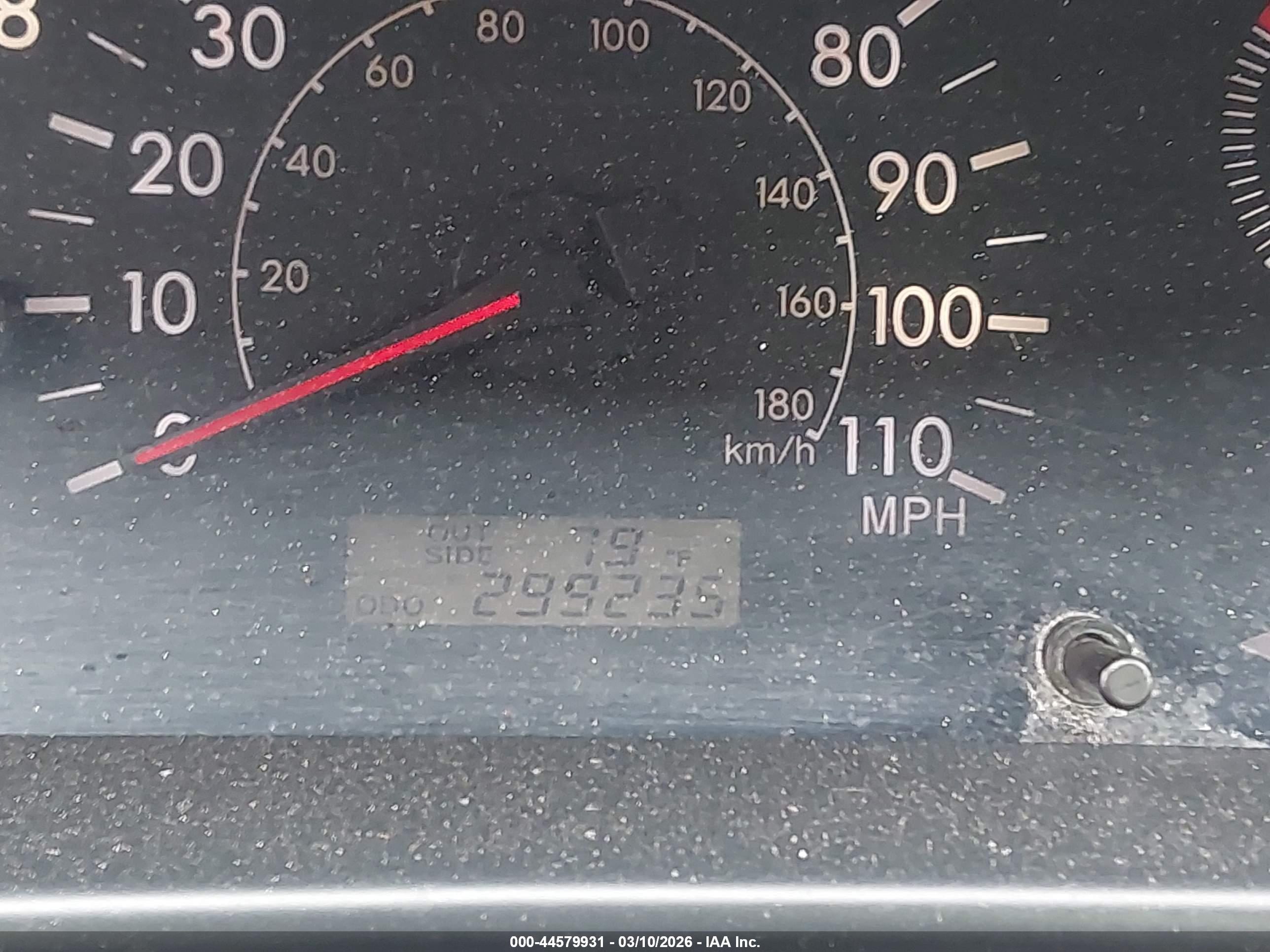 TOYOTA COROLLA image 7