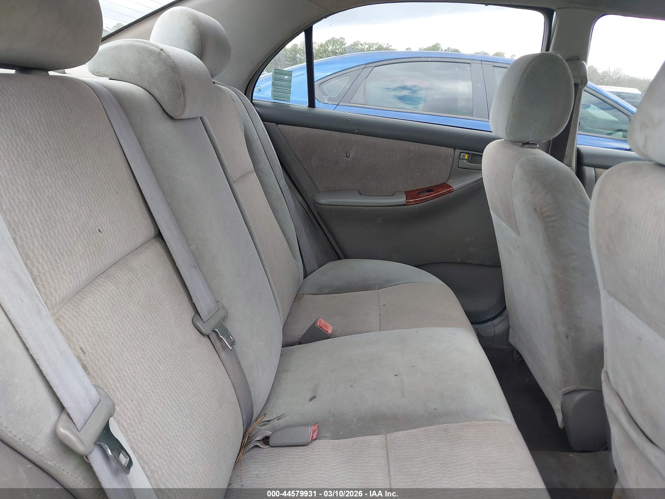TOYOTA COROLLA image 8