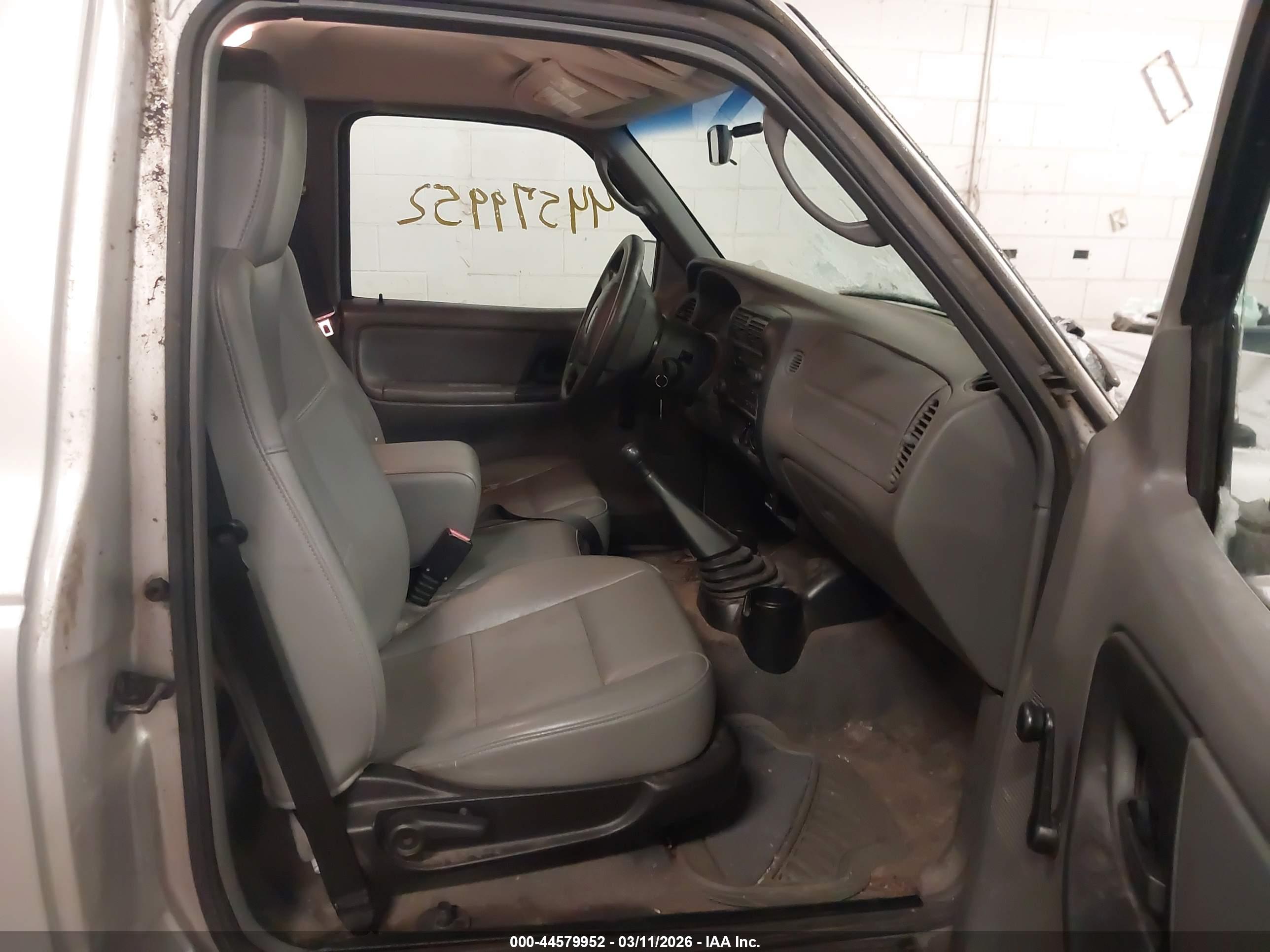 FORD RANGER image 5