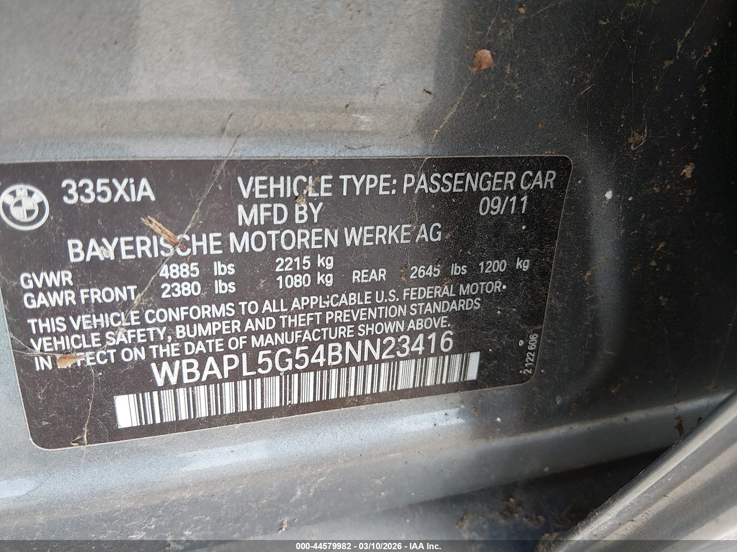 BMW 335I image 9