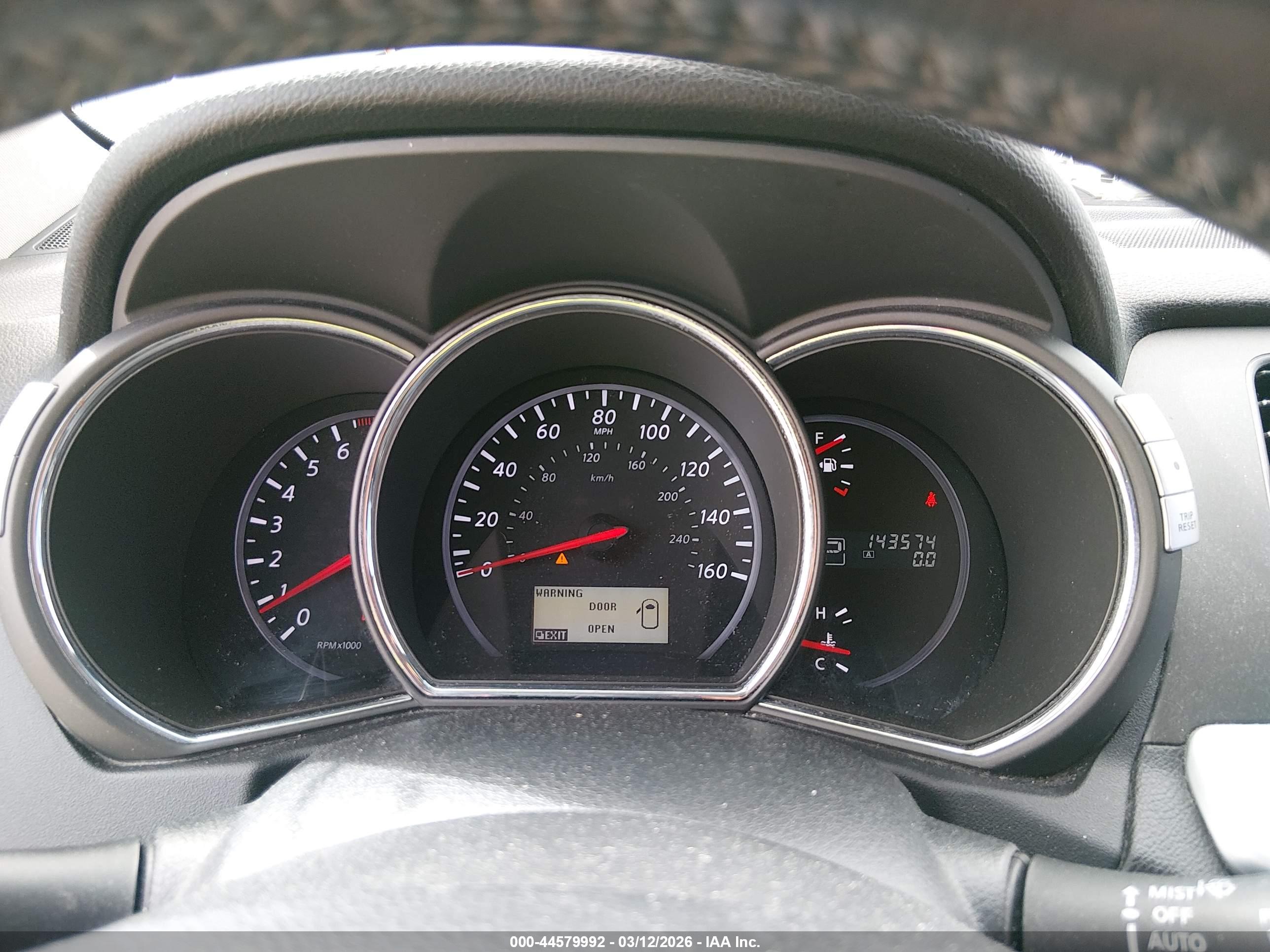 NISSAN MURANO image 7
