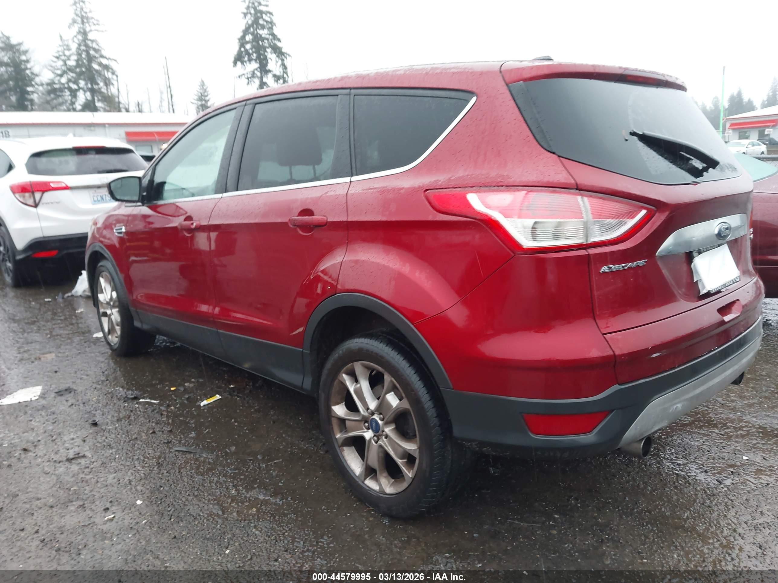 FORD ESCAPE image 3