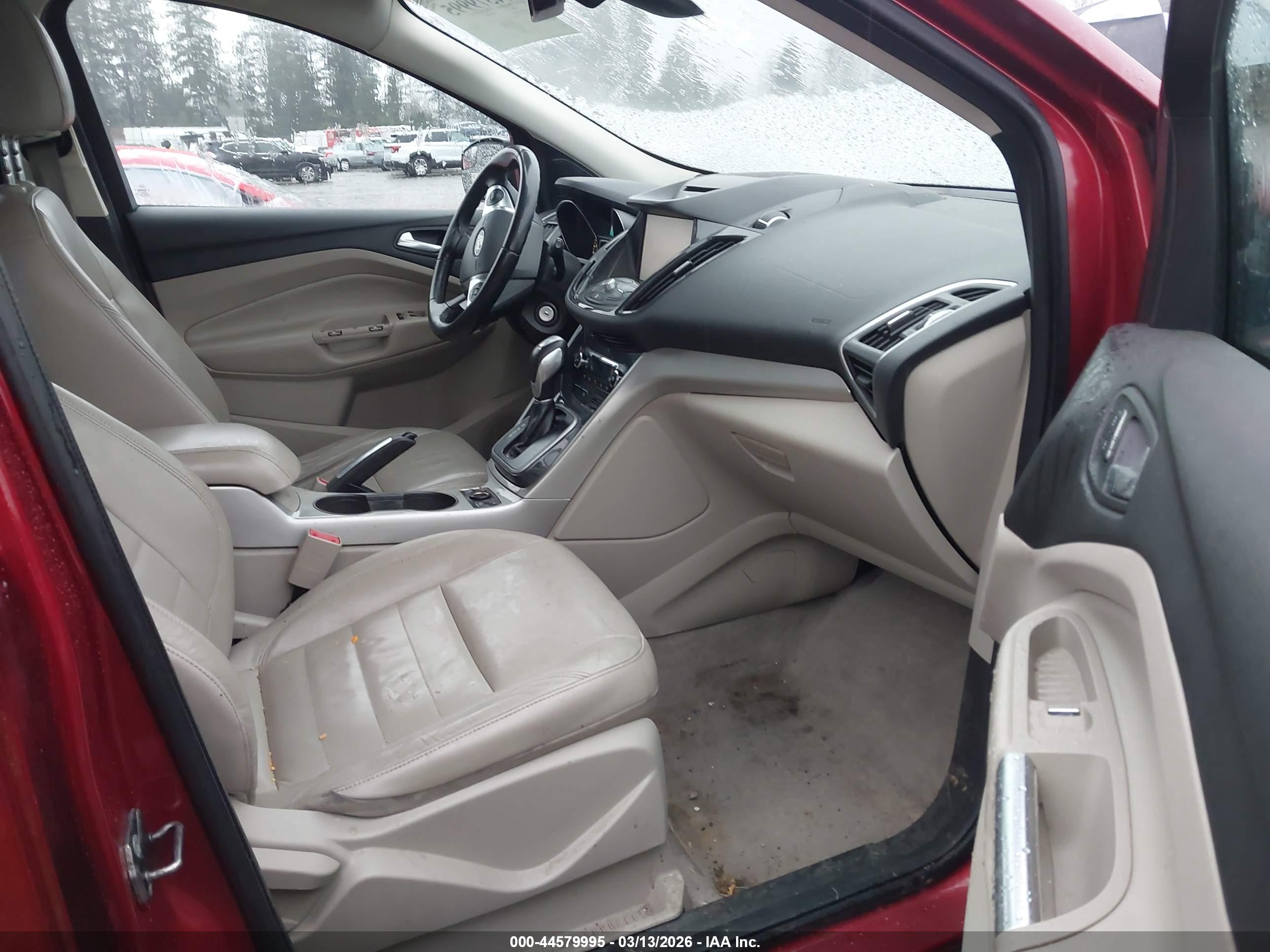 FORD ESCAPE image 5
