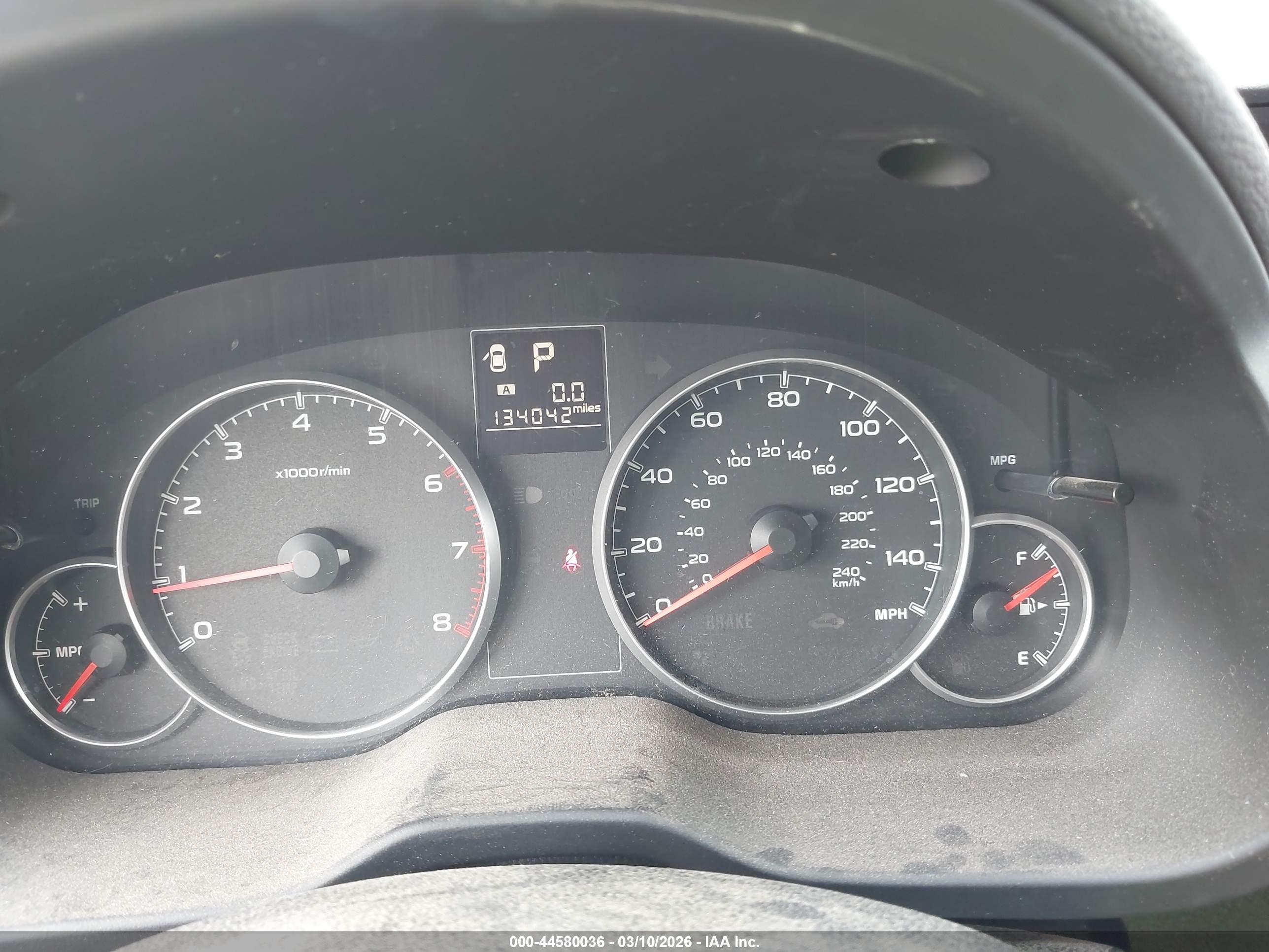 SUBARU OUTBACK image 7