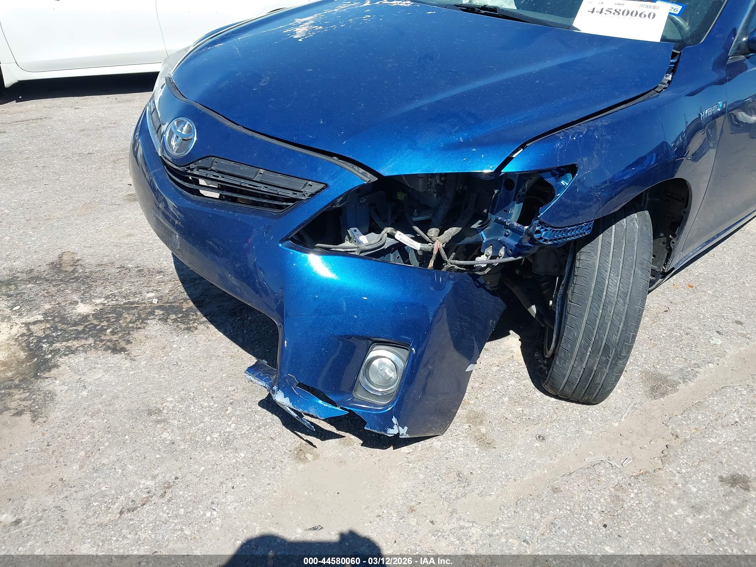 TOYOTA CAMRY image 6