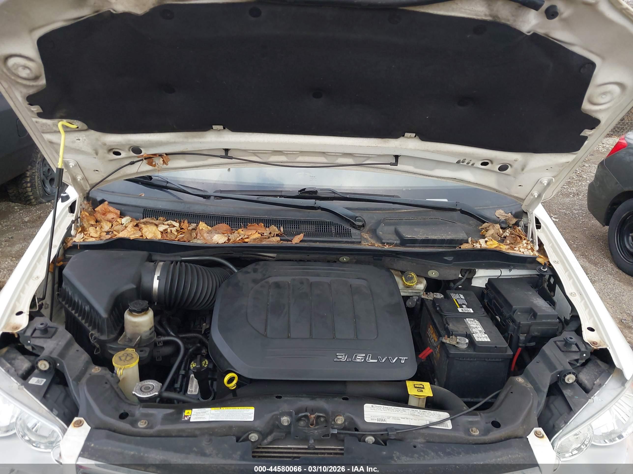 CHRYSLER TOWN image 10