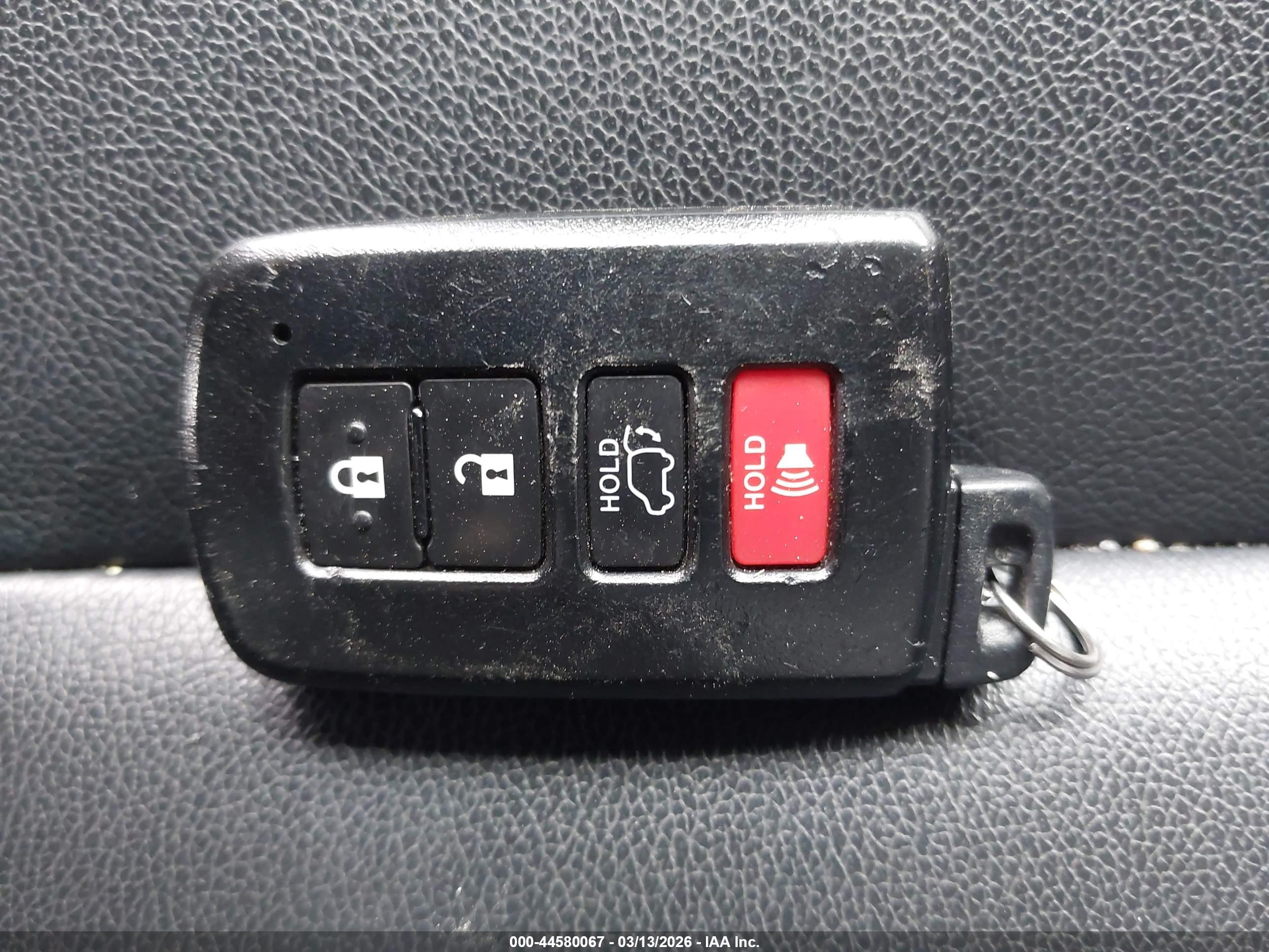TOYOTA HIGHLANDER image 11