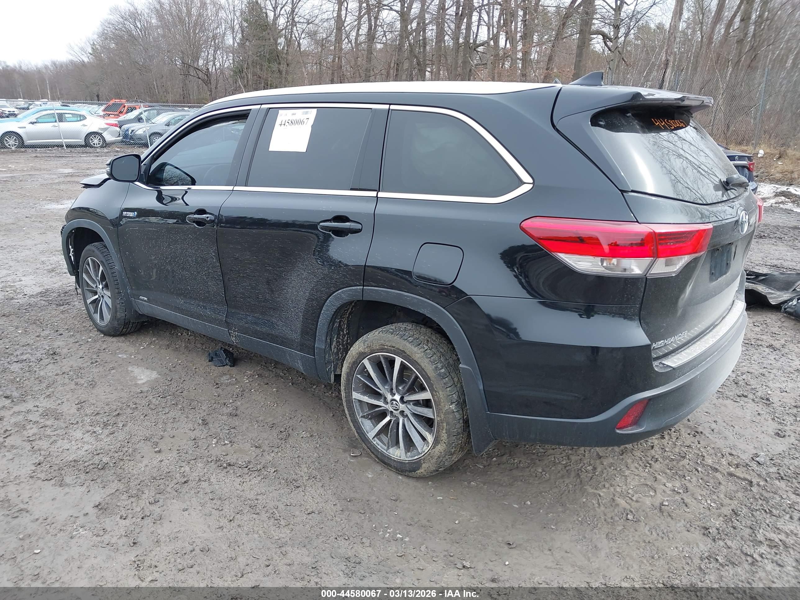 TOYOTA HIGHLANDER image 3