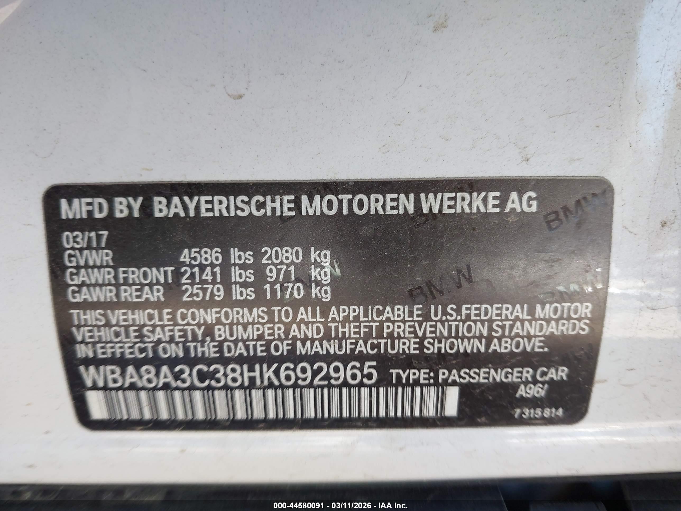 BMW 320I image 9