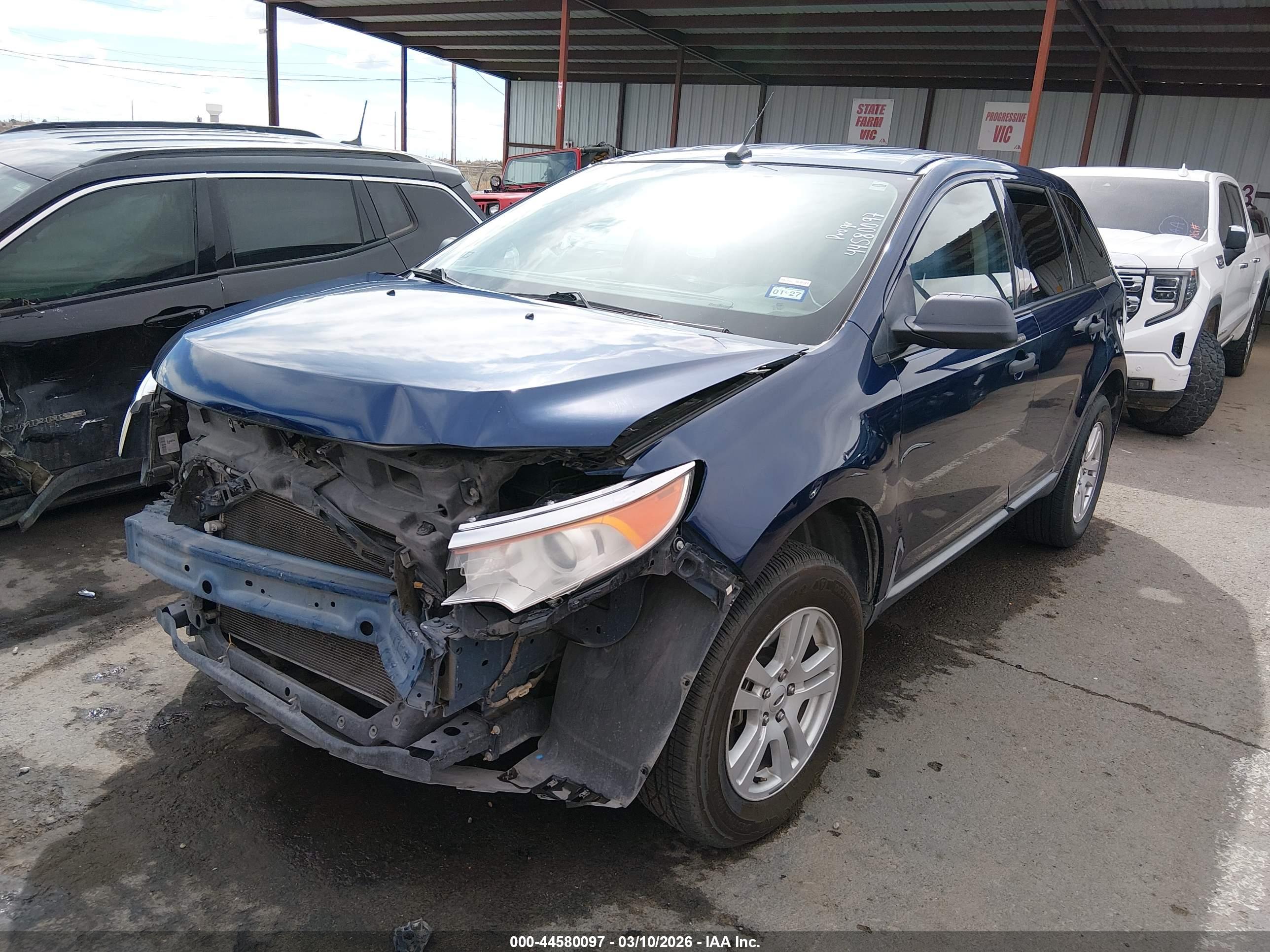FORD EDGE image 2