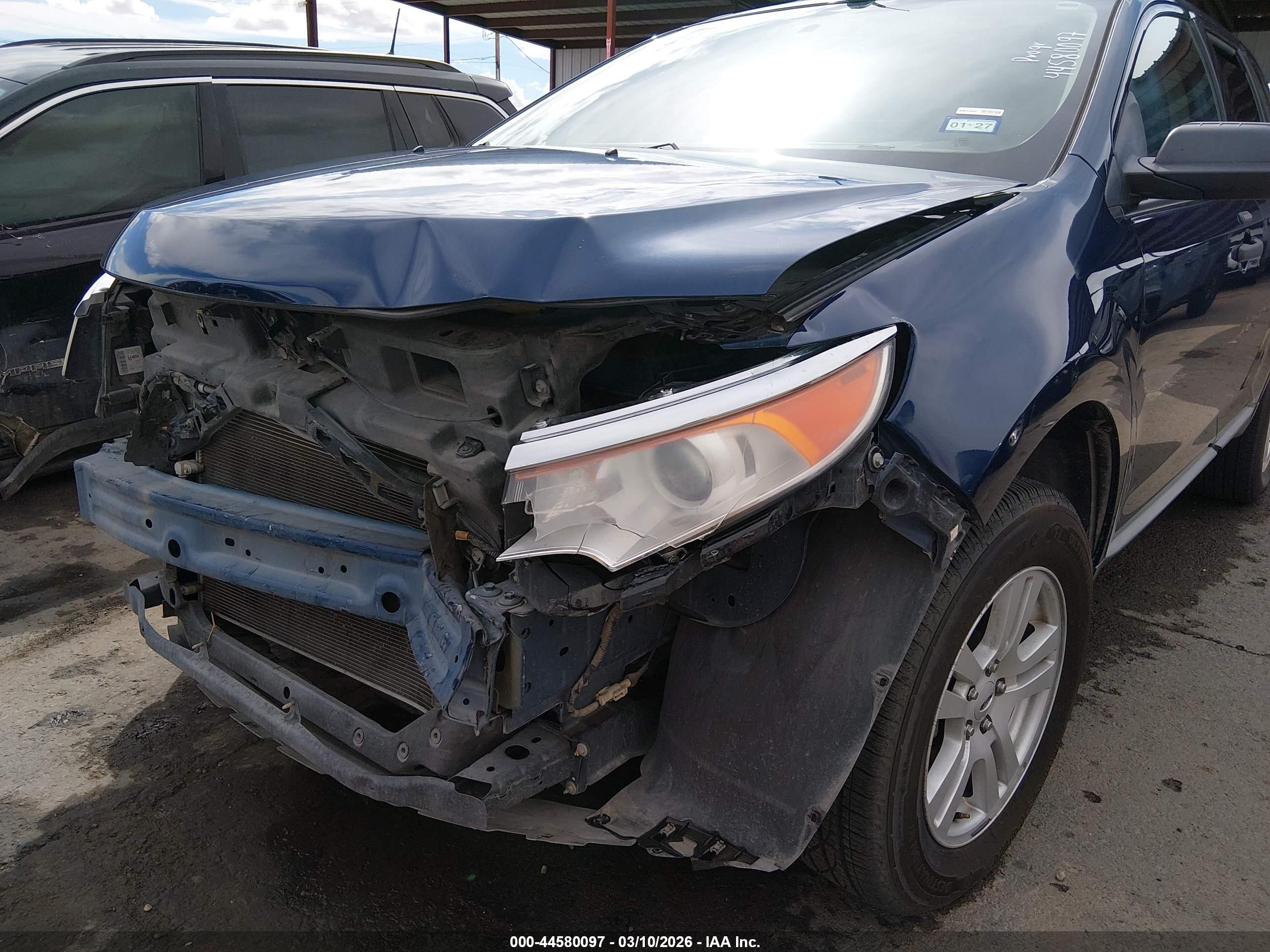 FORD EDGE image 6