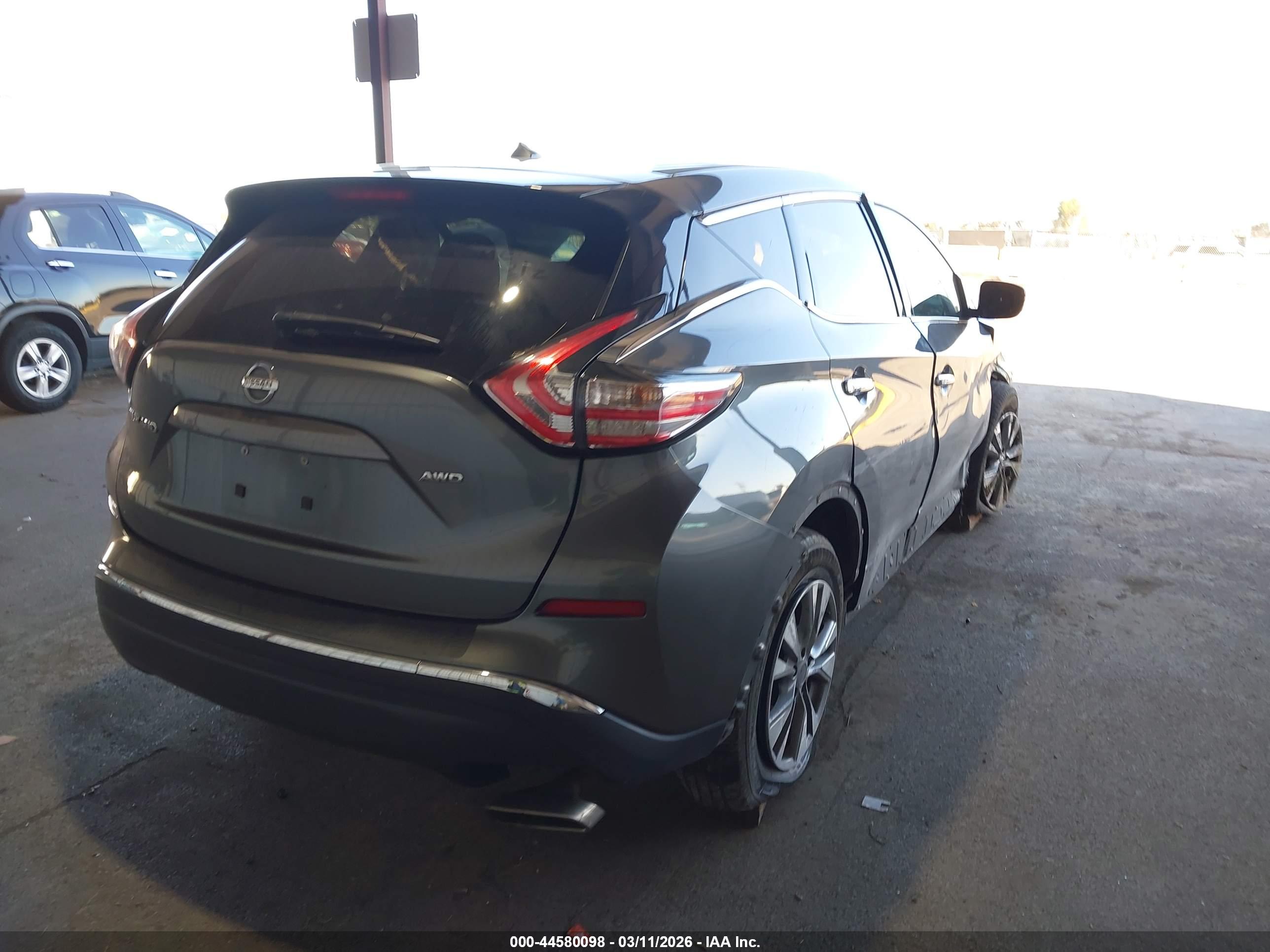 NISSAN MURANO image 4