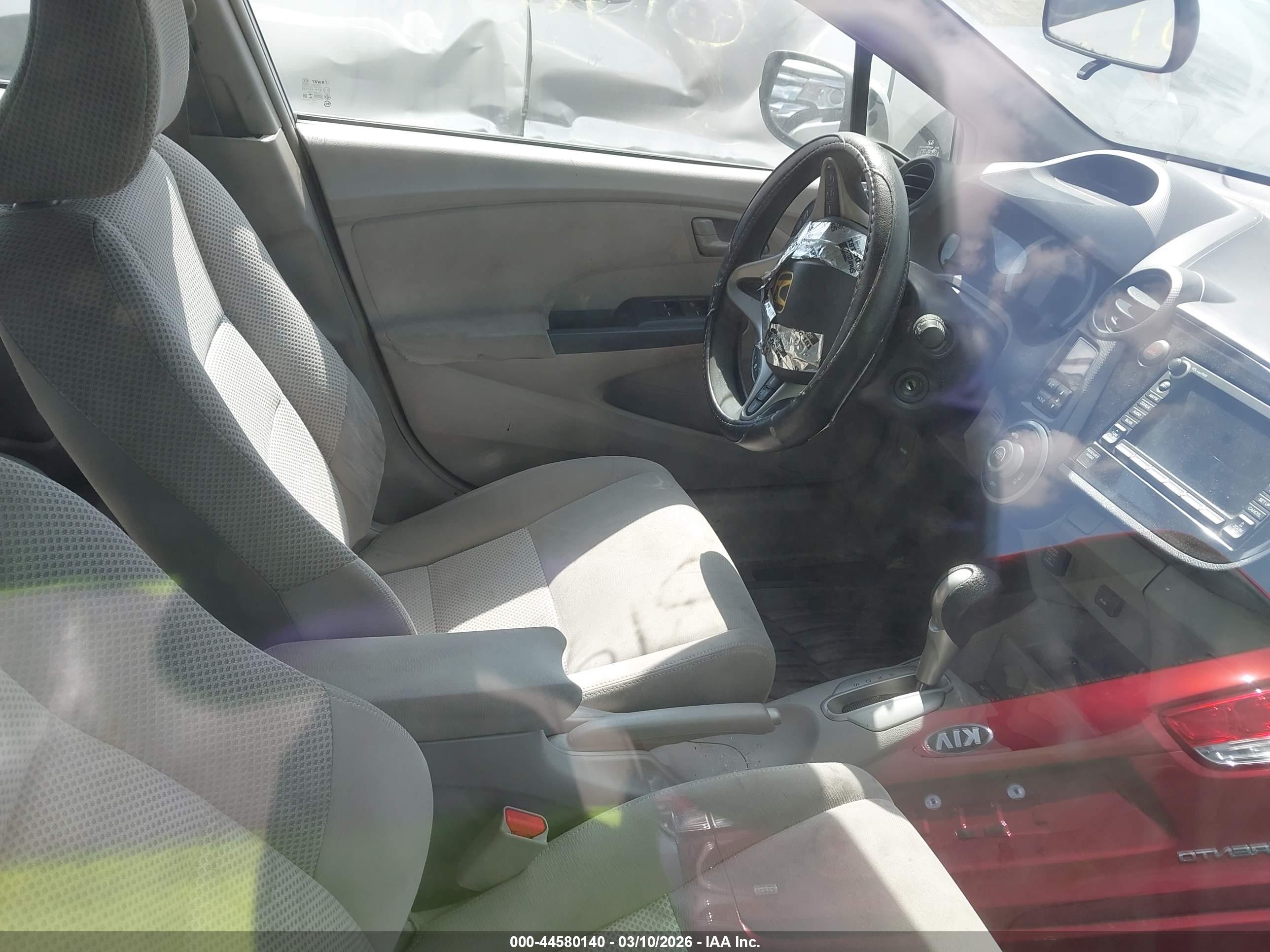 HONDA INSIGHT image 5