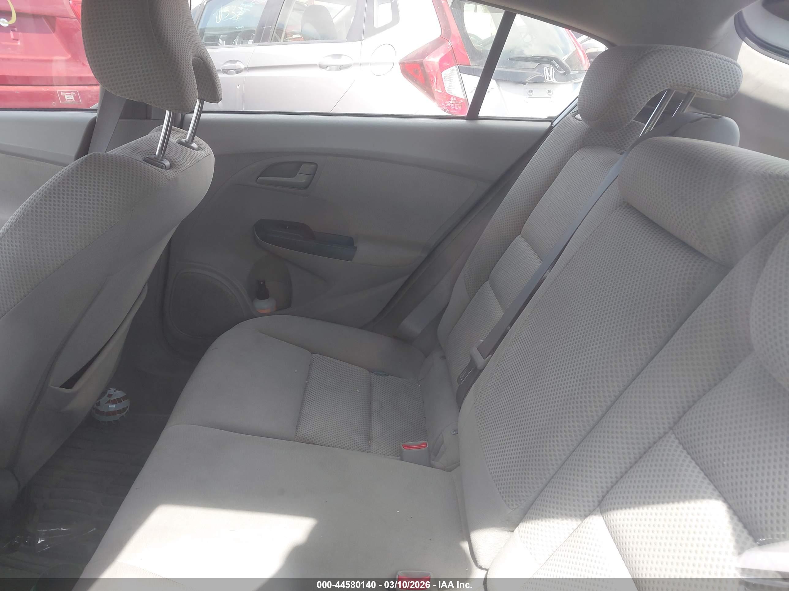 HONDA INSIGHT image 8