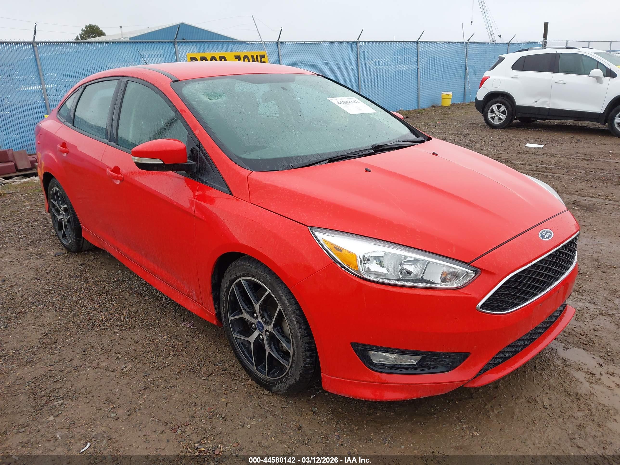 FORD FOCUS image 6