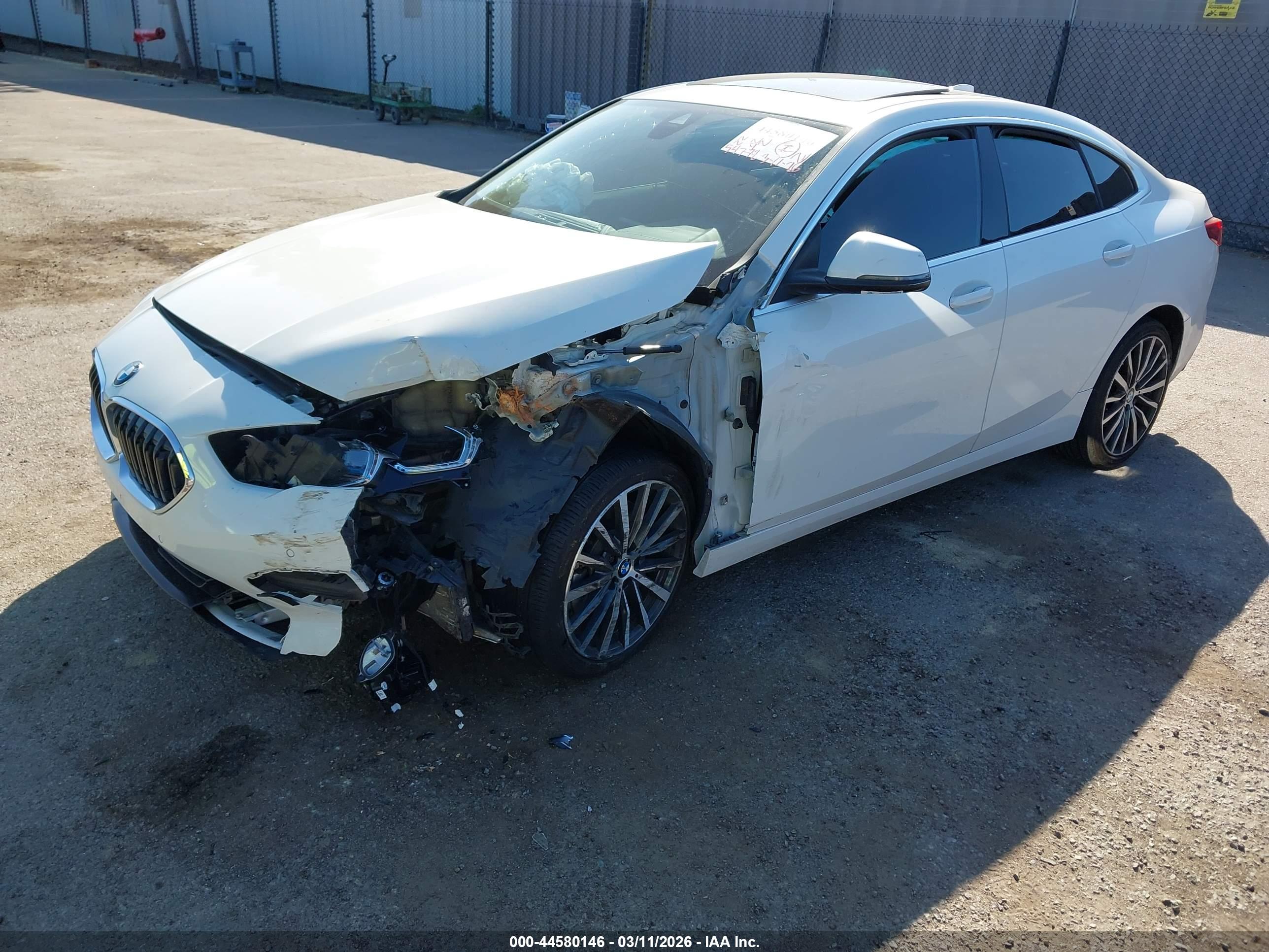 BMW 228 image 6