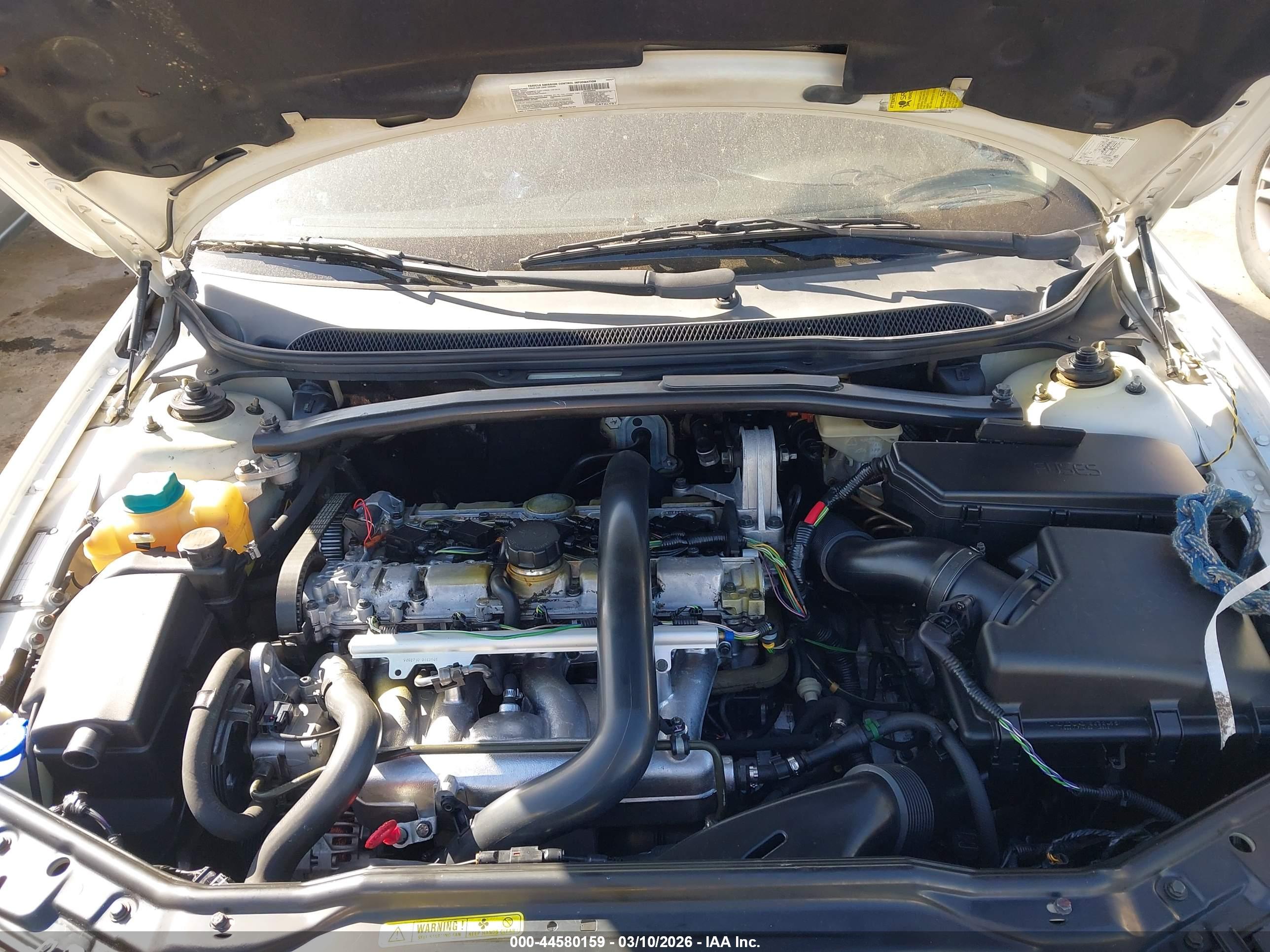 VOLVO S60 image 10