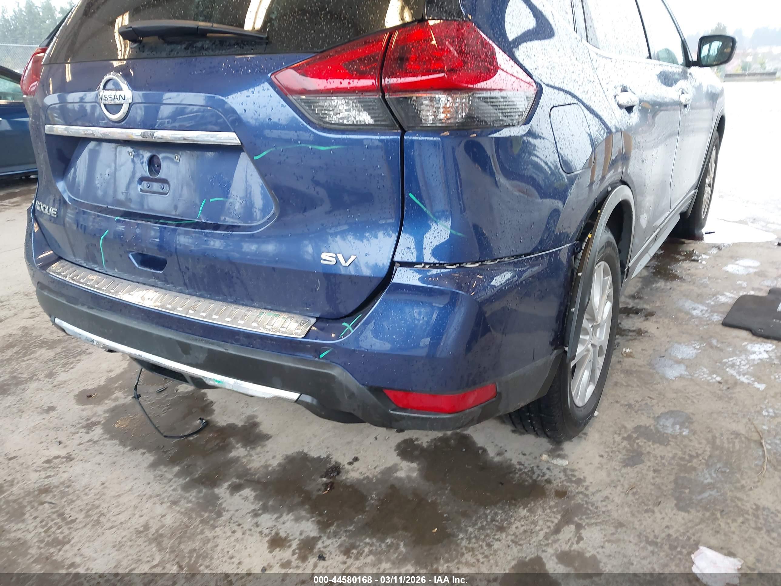 NISSAN ROGUE image 6