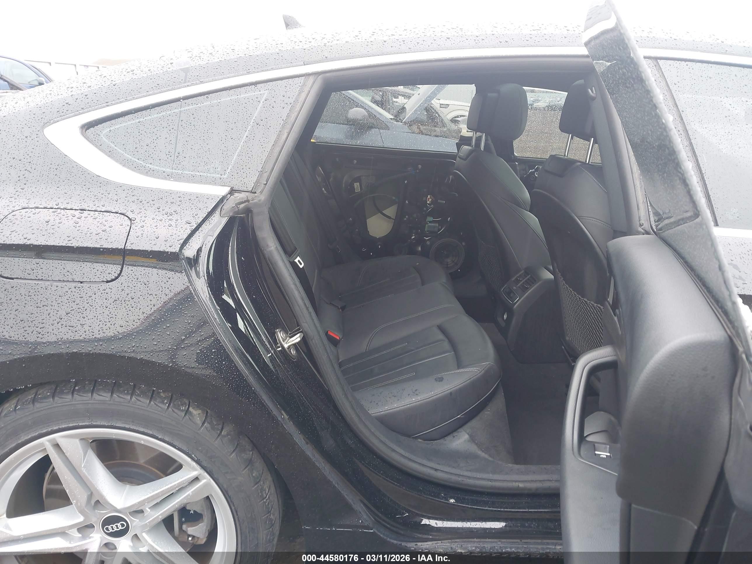 AUDI A5 image 8