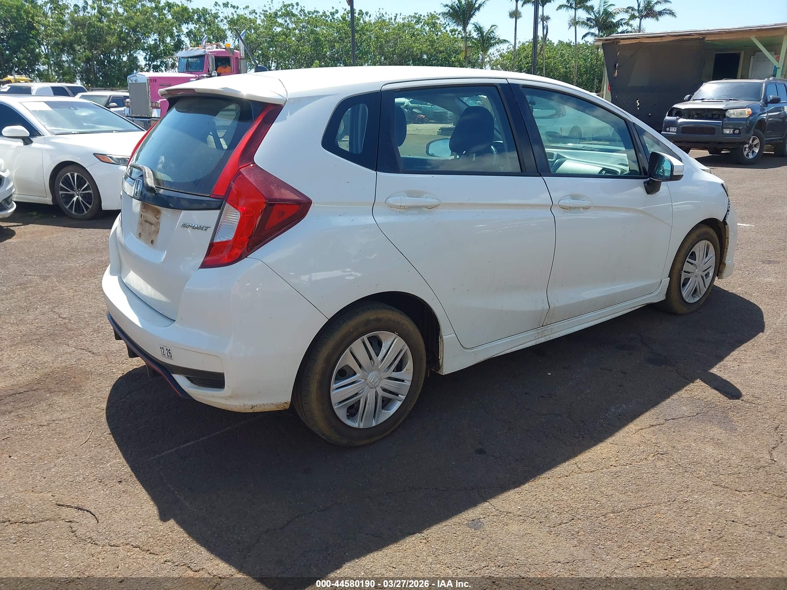 HONDA FIT image 4