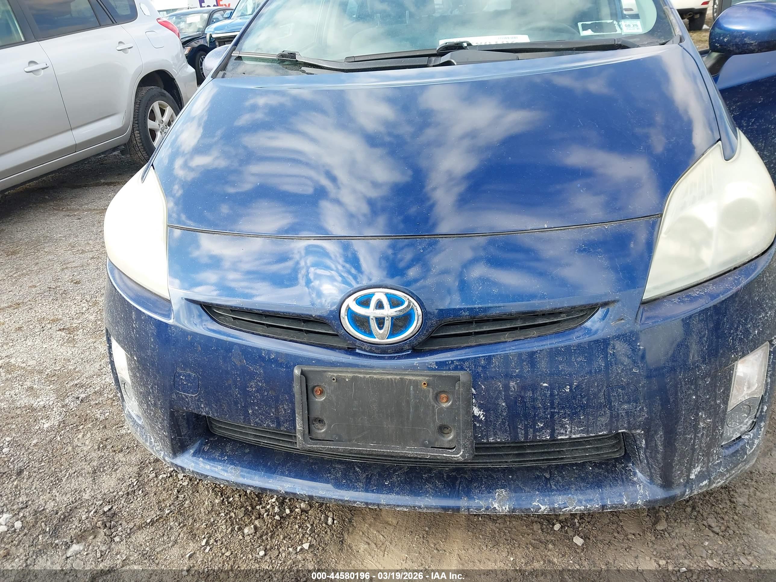 TOYOTA PRIUS image 6