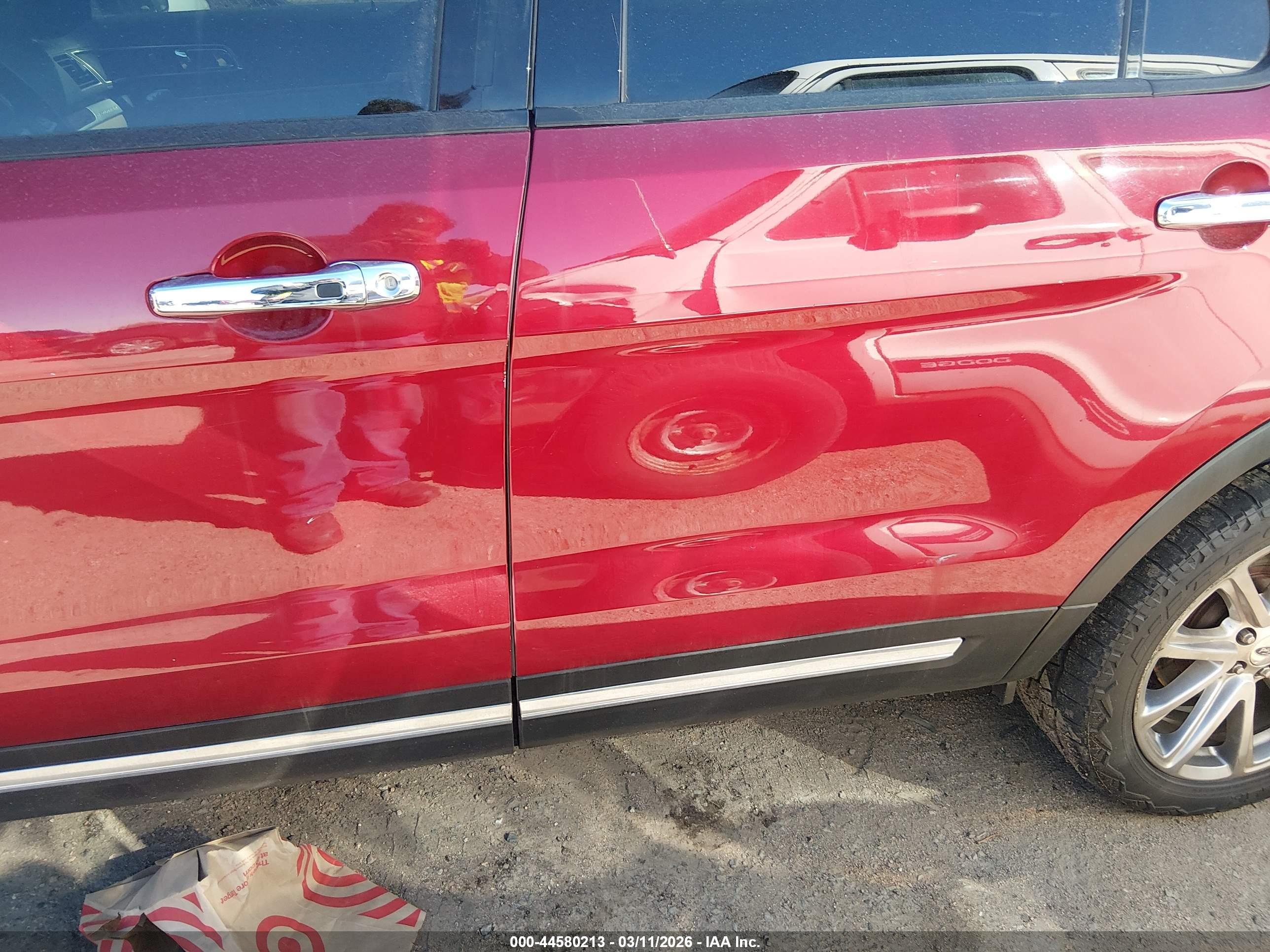 FORD EXPLORER image 6