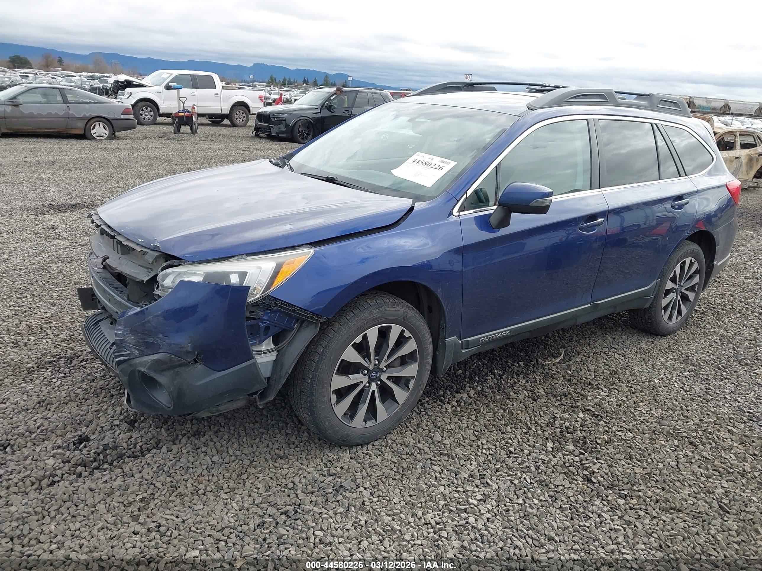 SUBARU OUTBACK image 2
