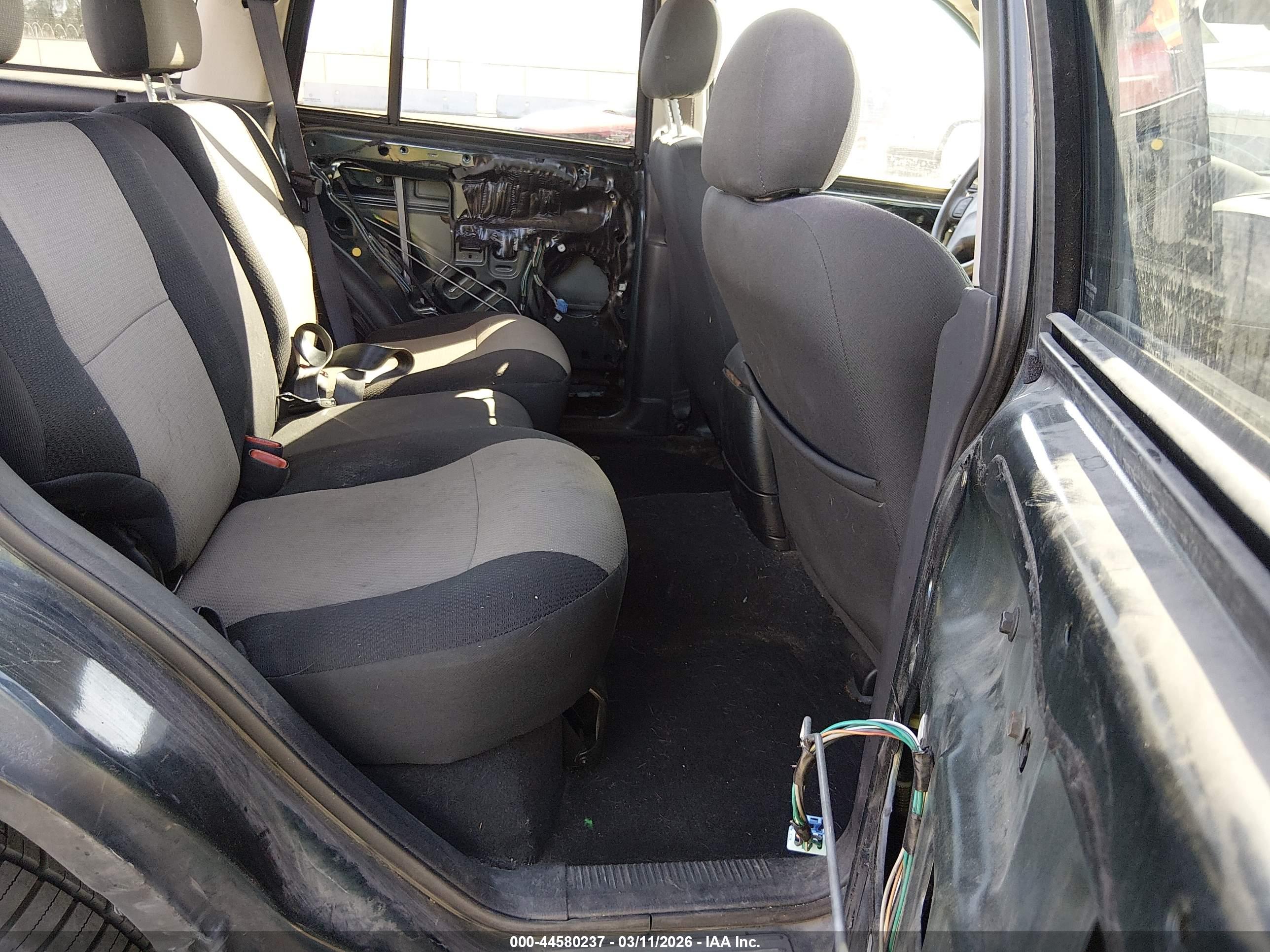 JEEP GRAND image 8