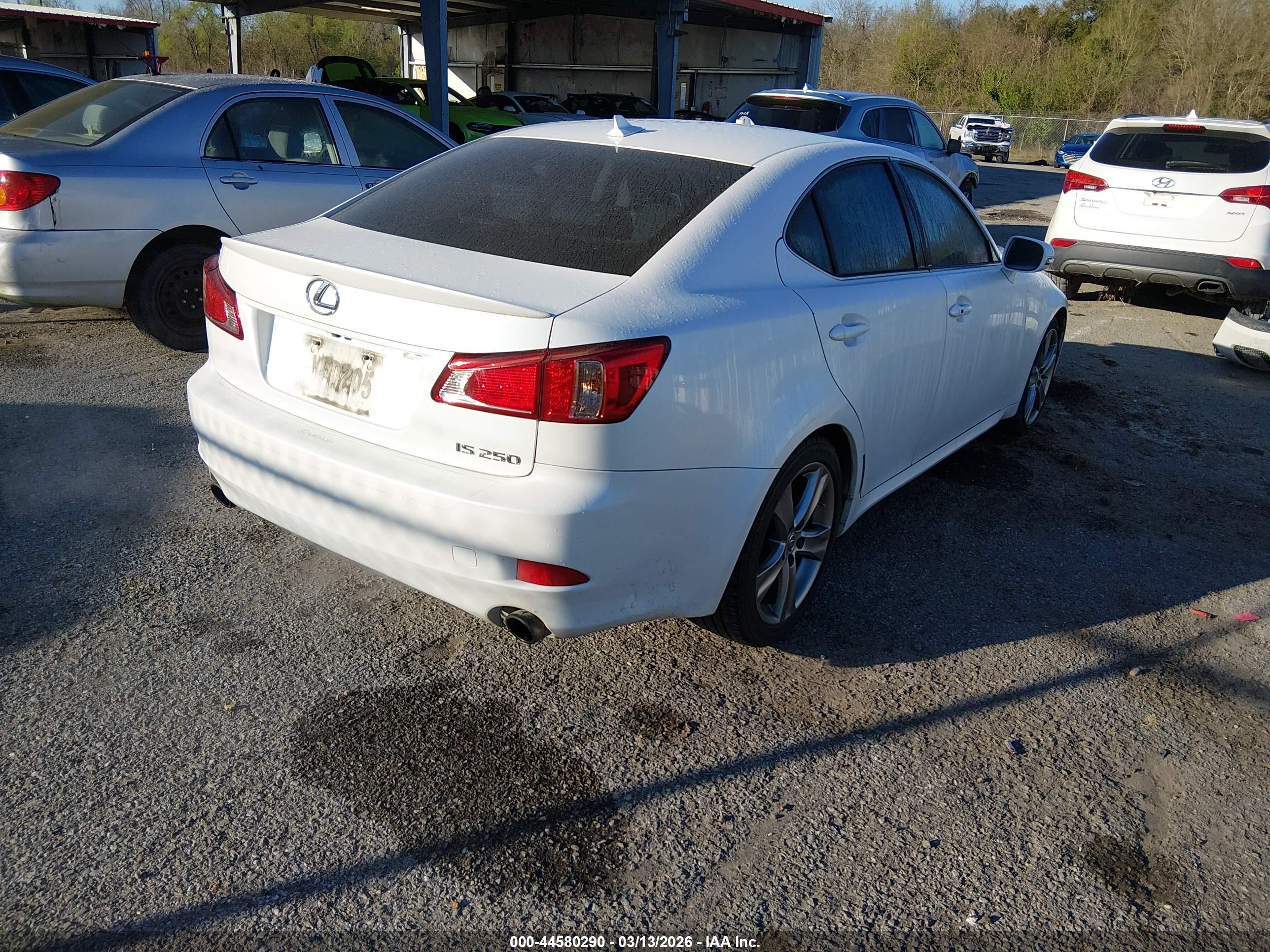 LEXUS IS image 4
