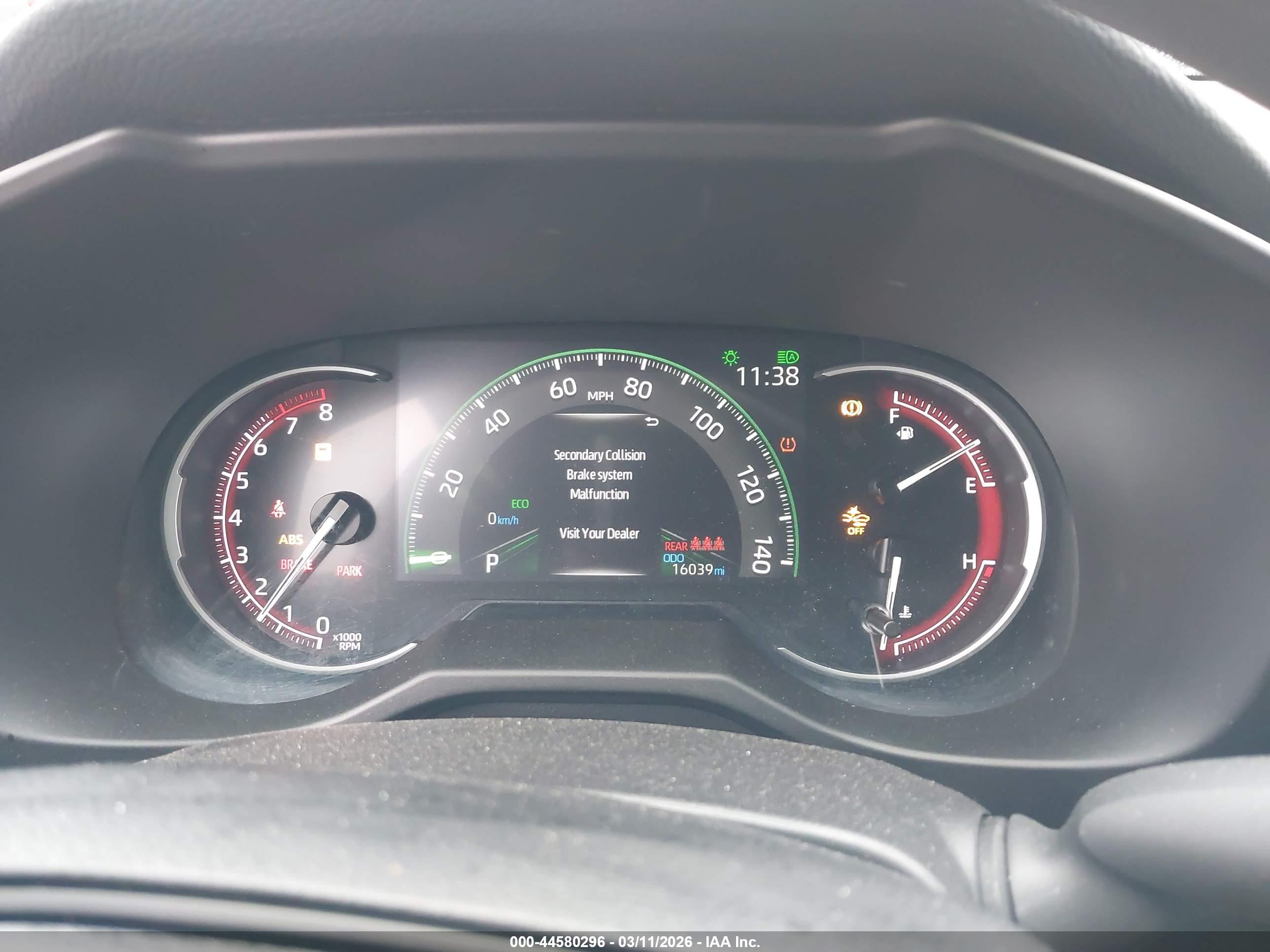TOYOTA RAV4 image 7