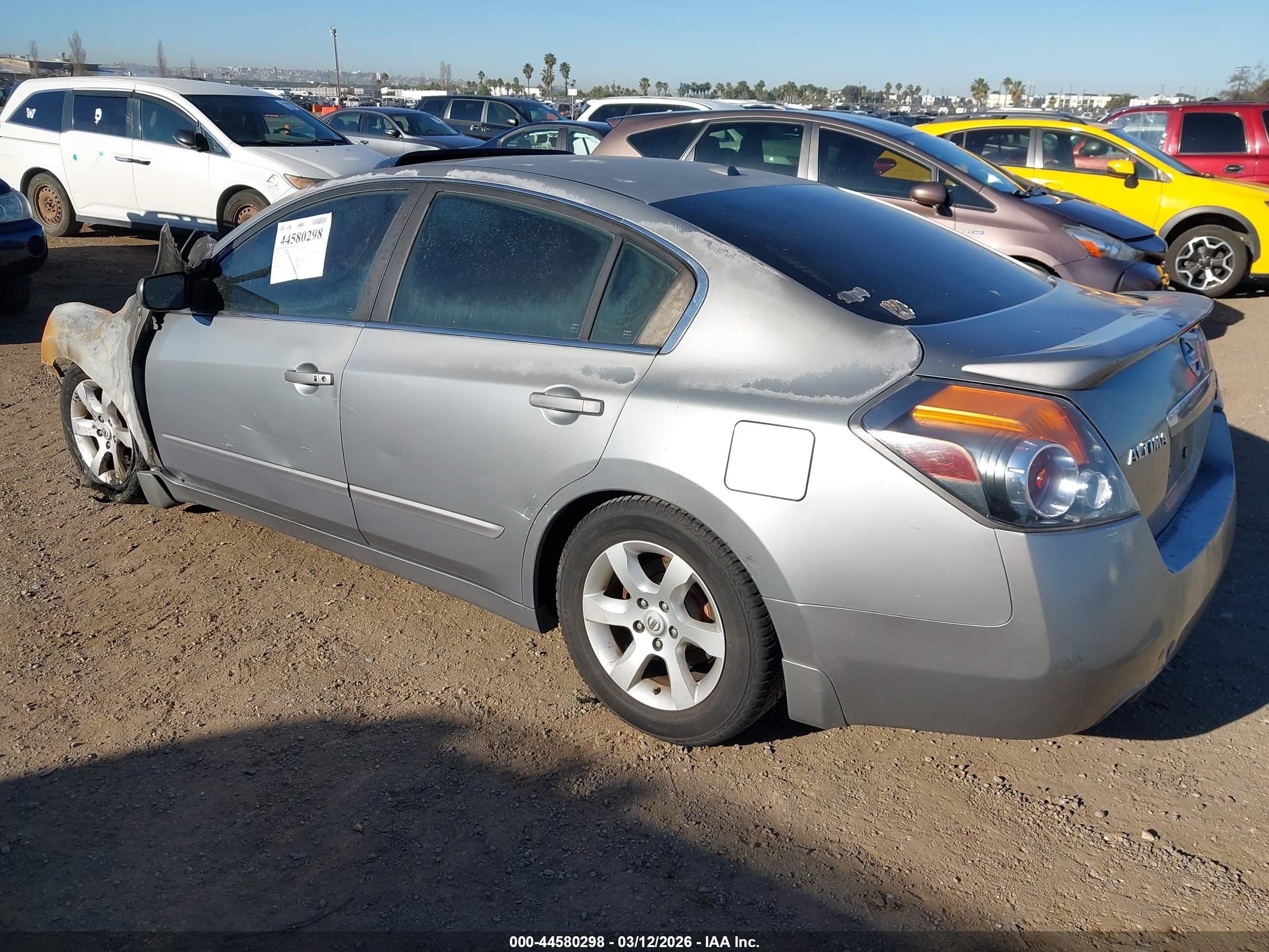 NISSAN ALTIMA image 3