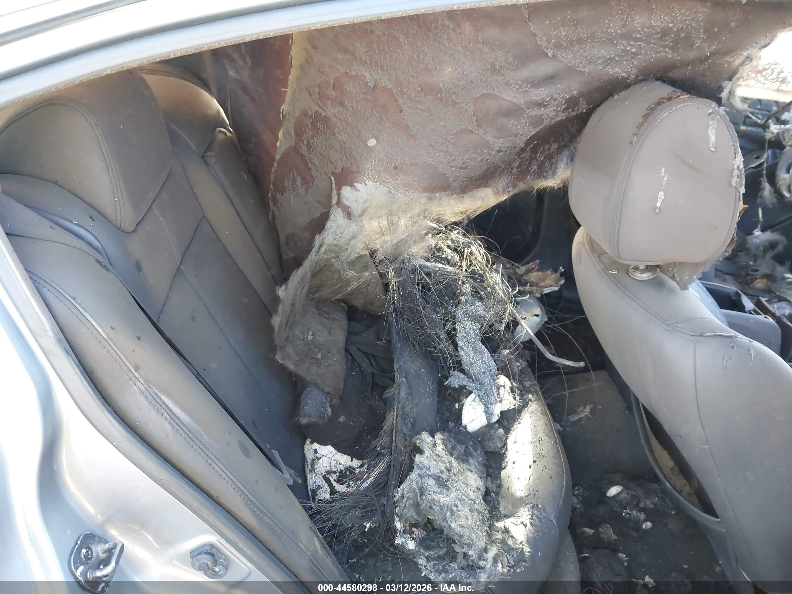 NISSAN ALTIMA image 8
