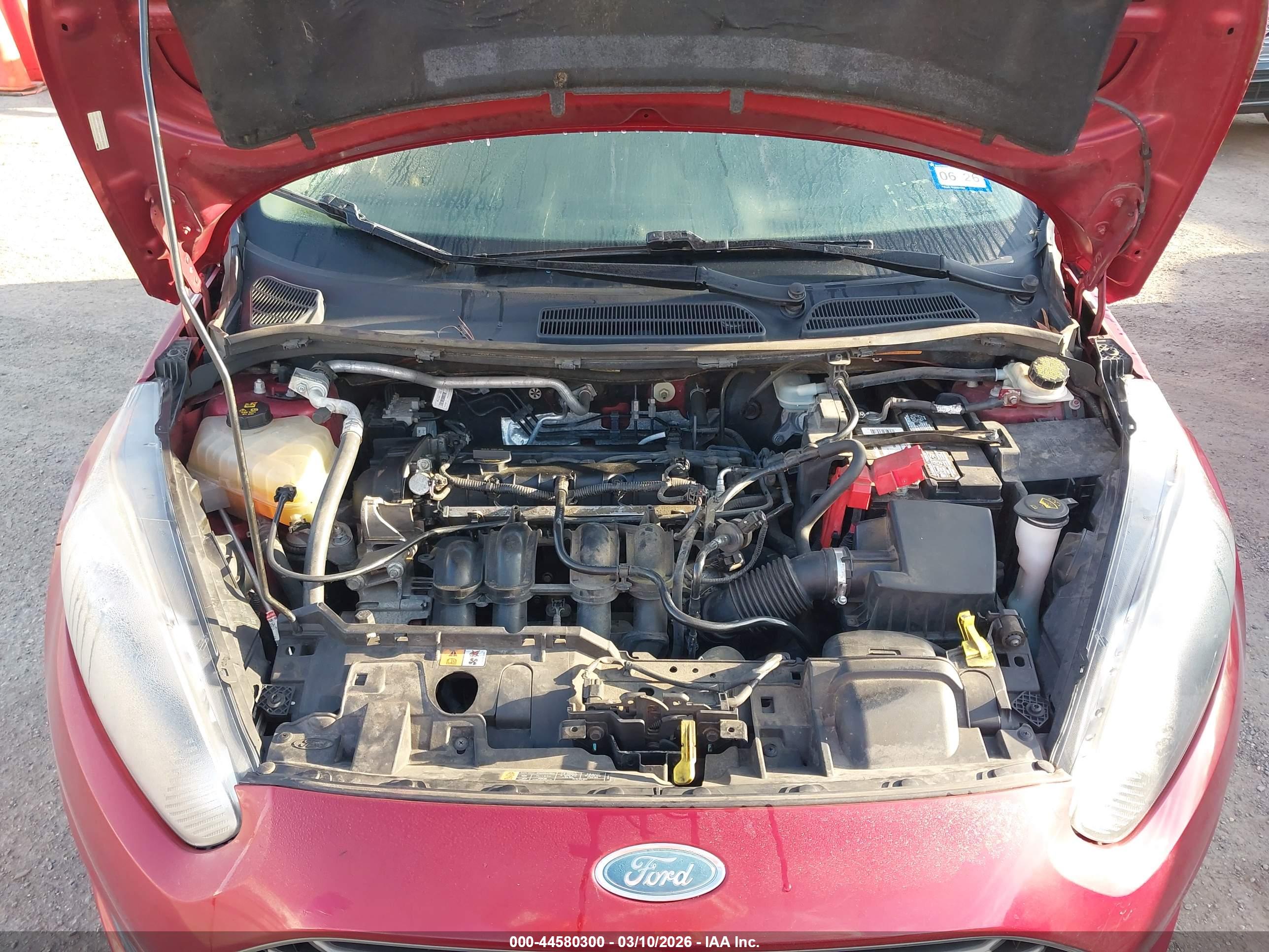 FORD FIESTA image 10
