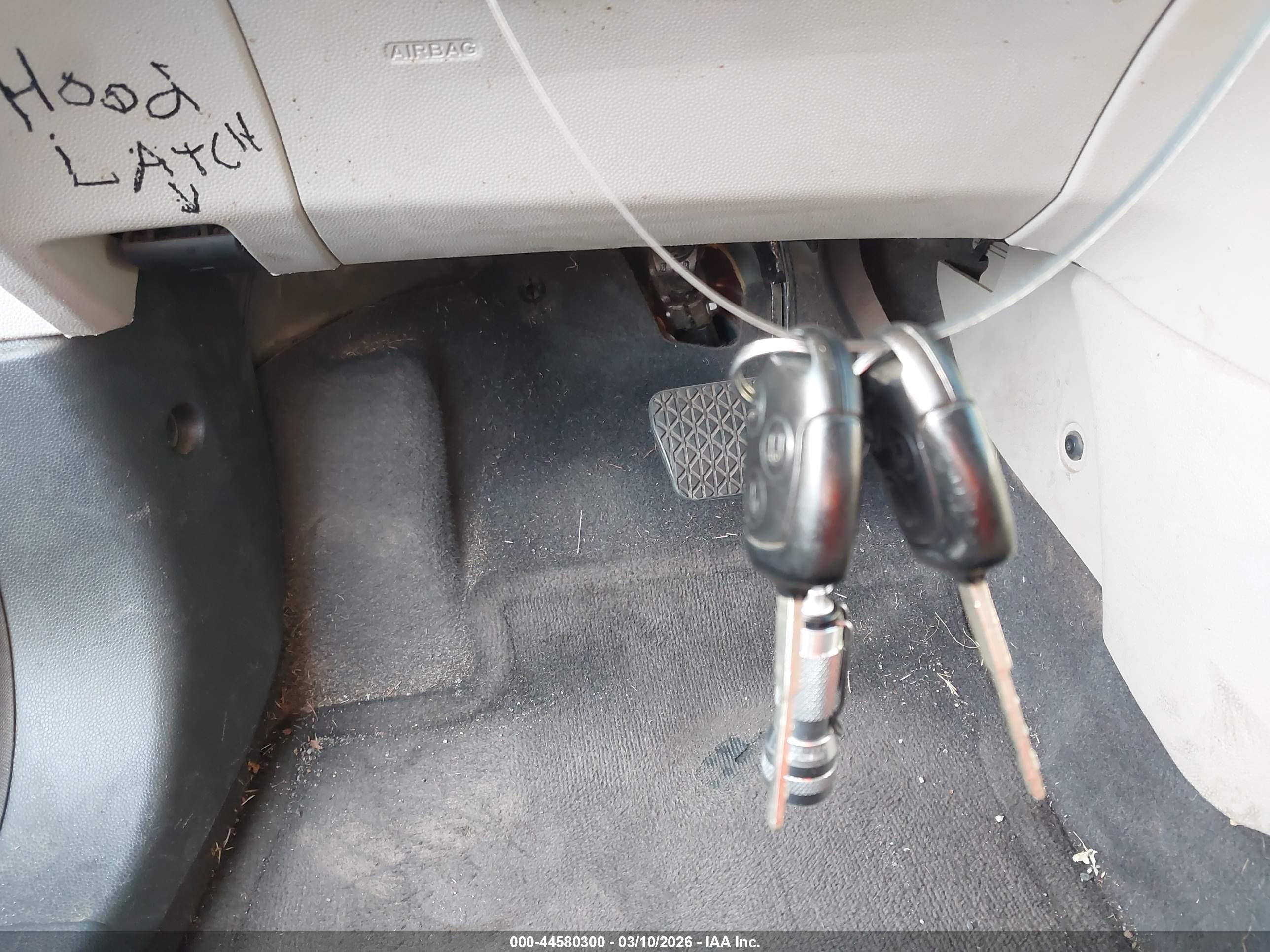 FORD FIESTA image 11