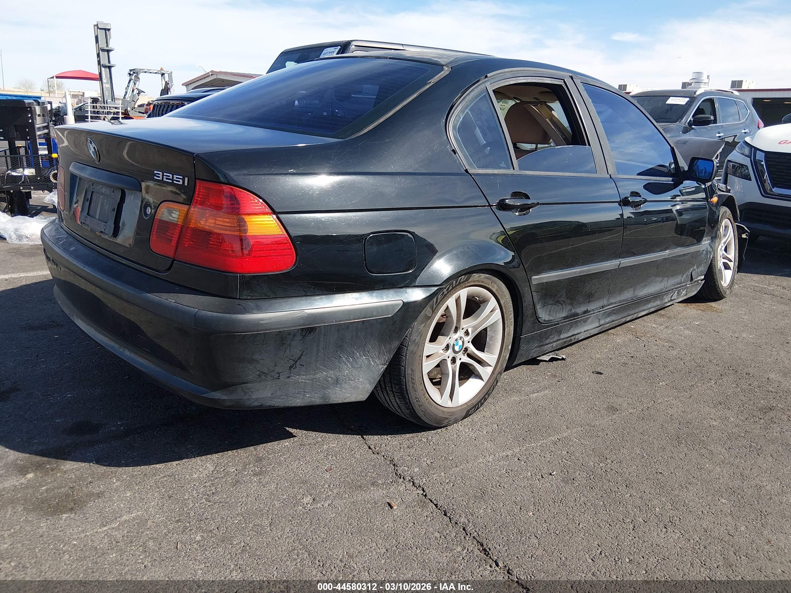 BMW 325I image 4