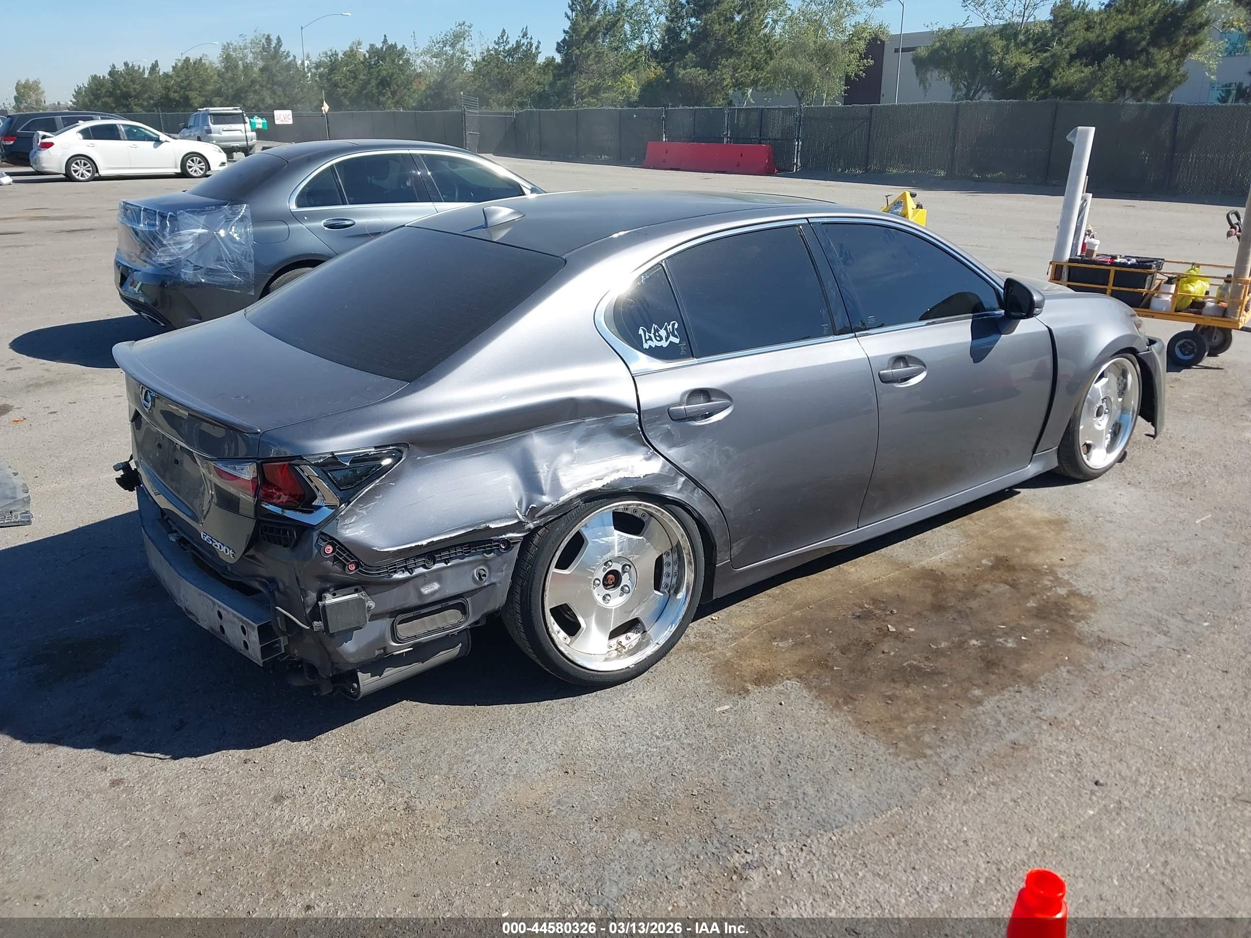 LEXUS GS image 4
