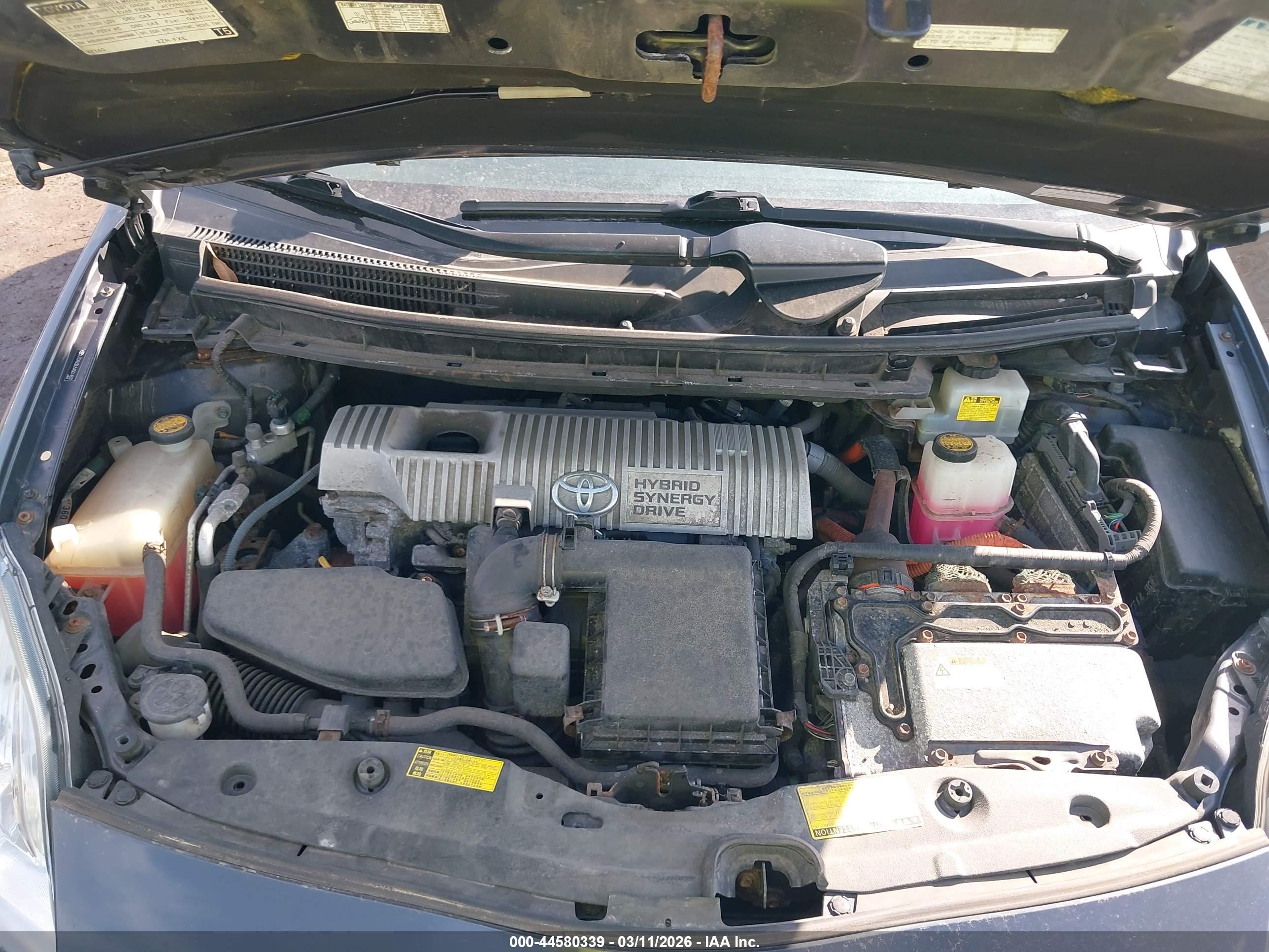 TOYOTA PRIUS image 10