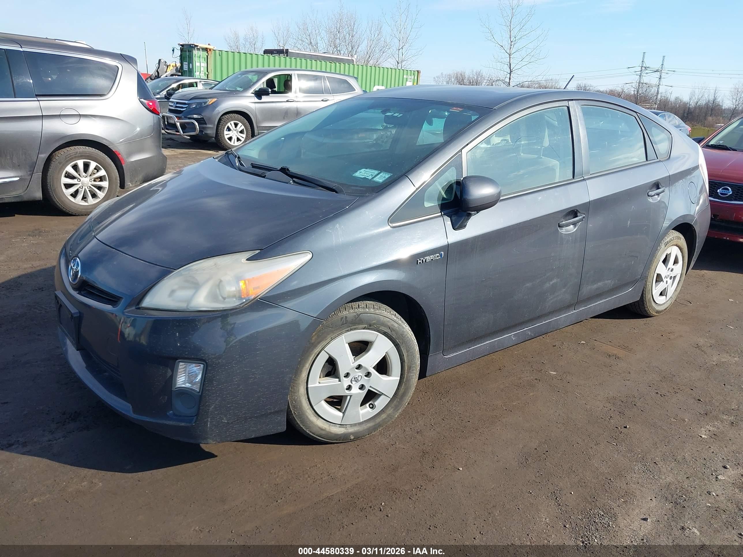 TOYOTA PRIUS image 2