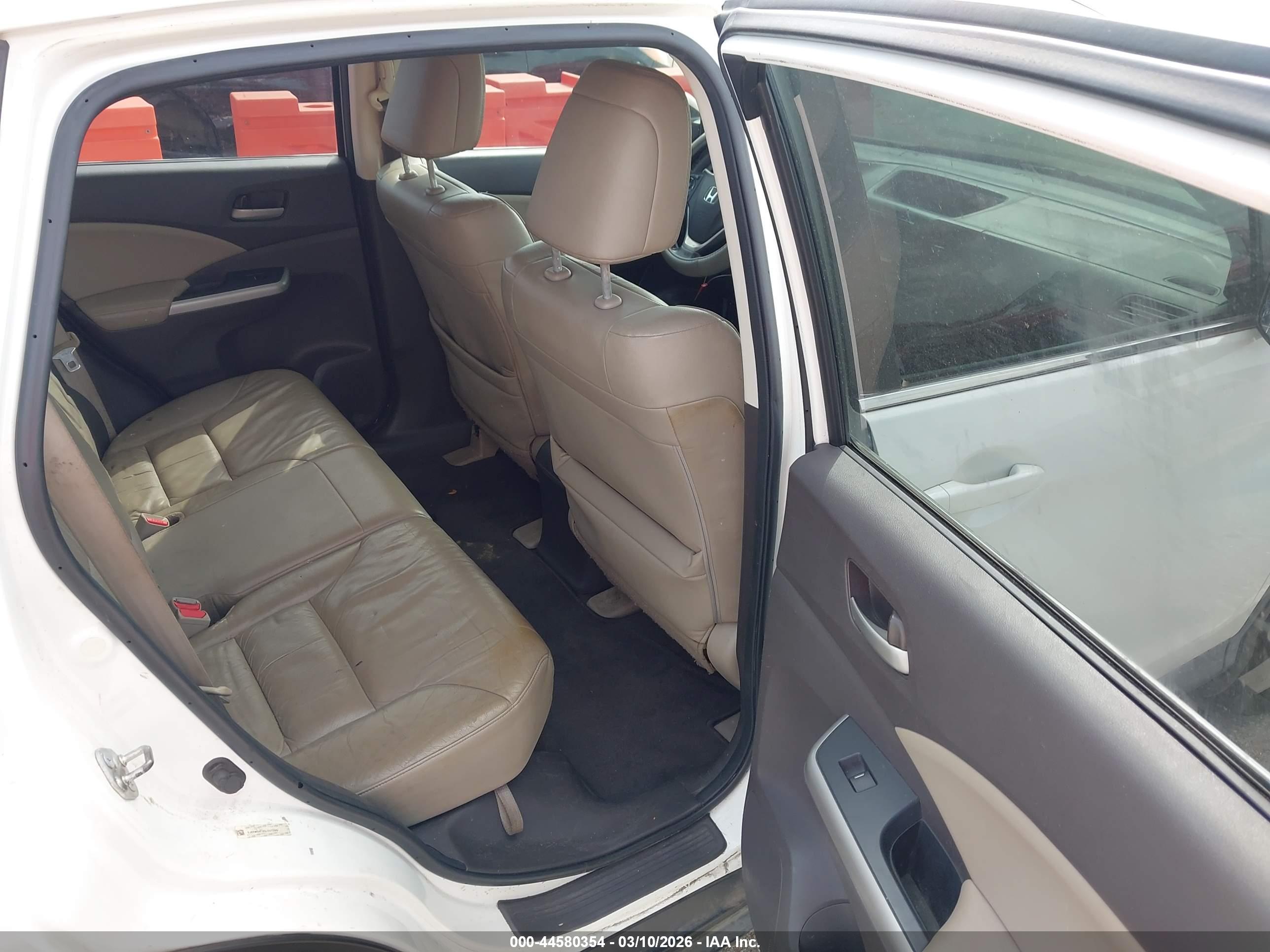 HONDA CR-V image 8