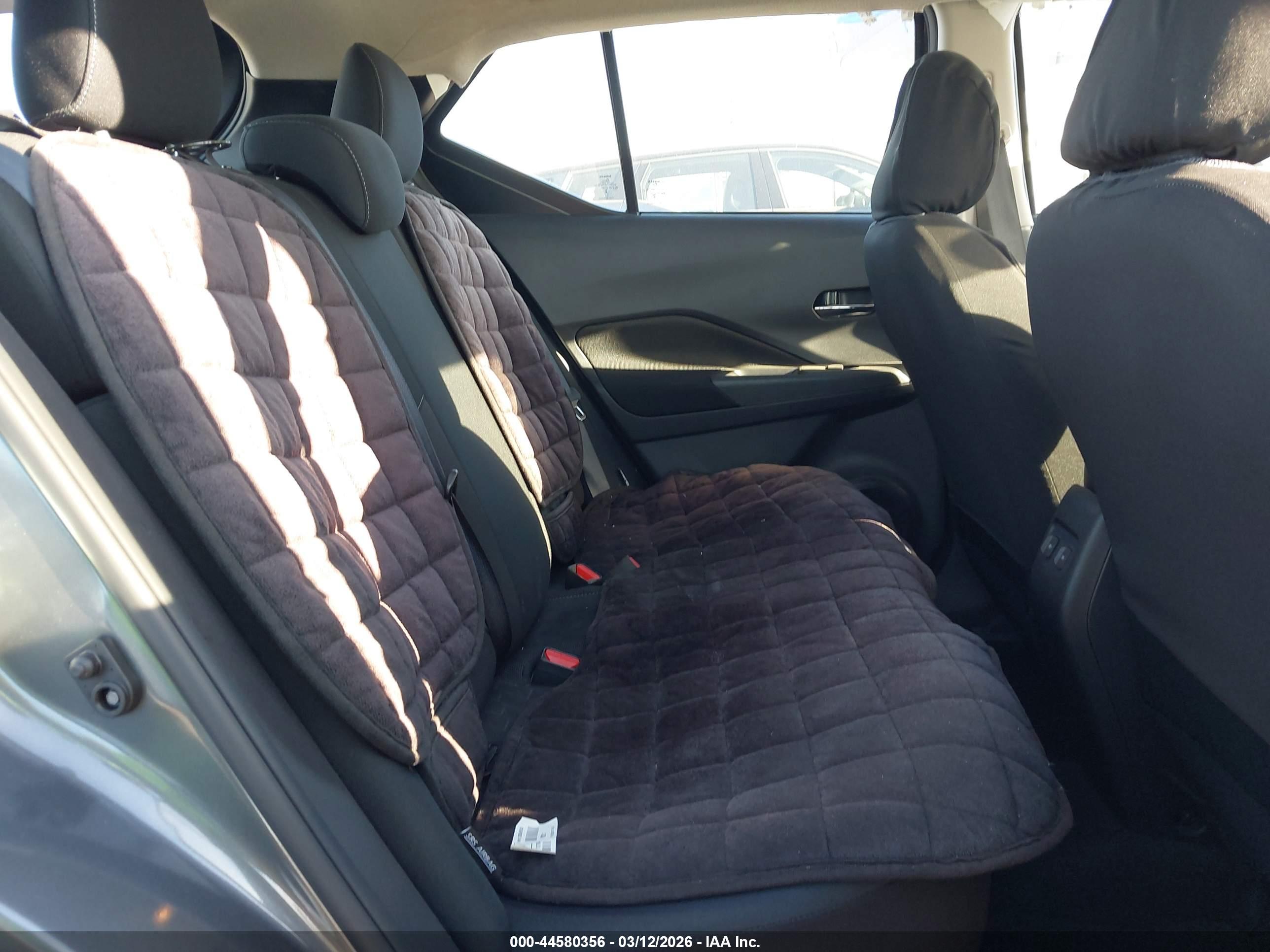 NISSAN KICKS image 8