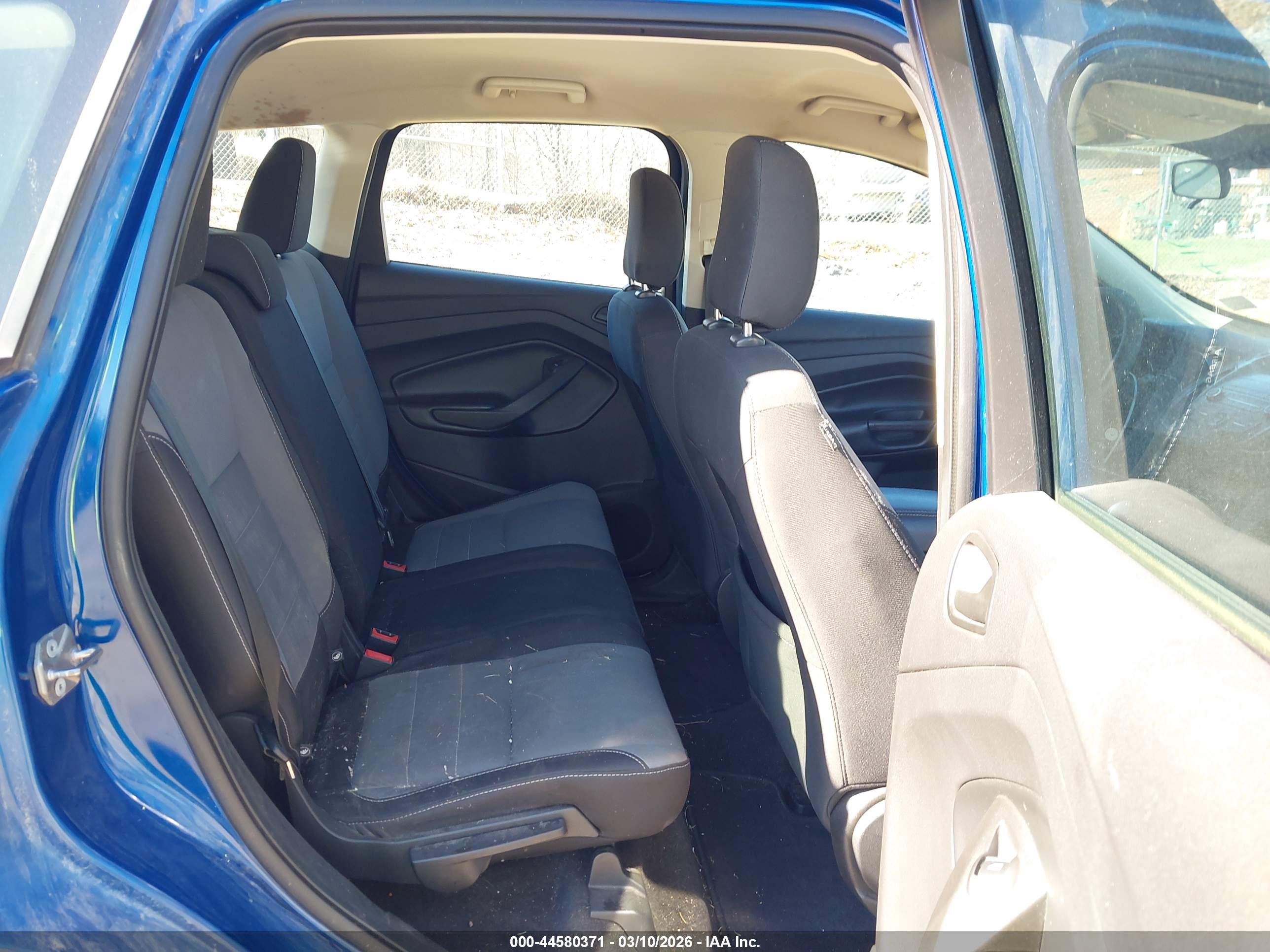 FORD ESCAPE image 8