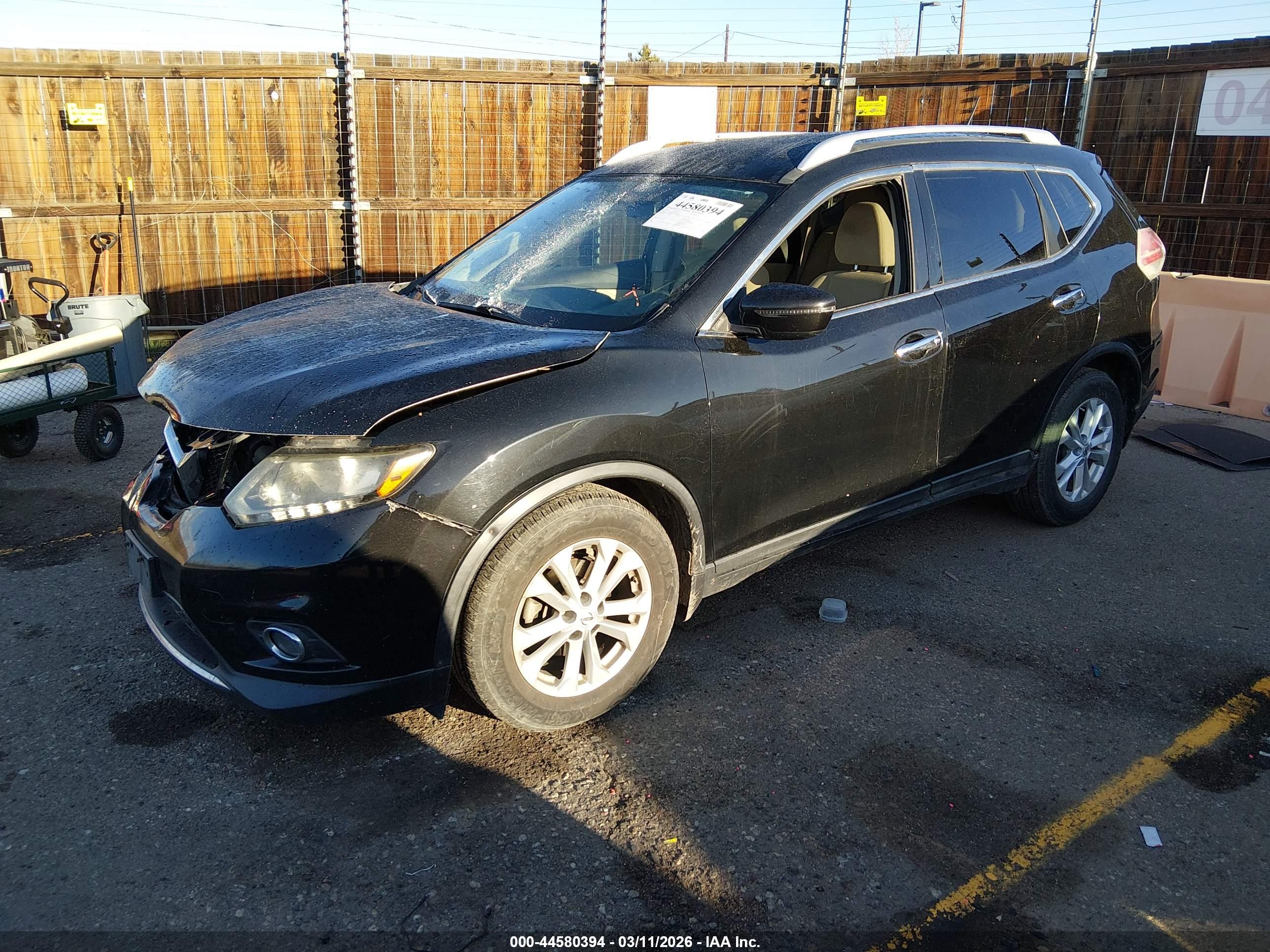 NISSAN ROGUE image 2