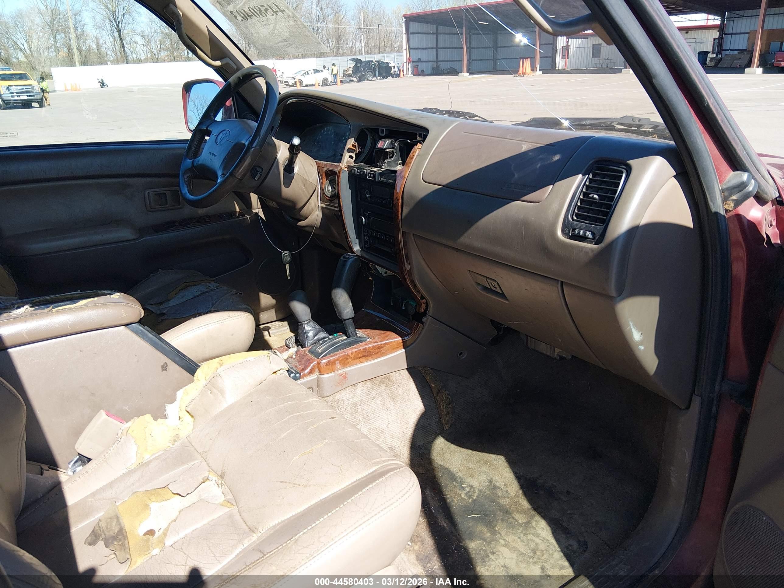 TOYOTA 4RUNNER image 5