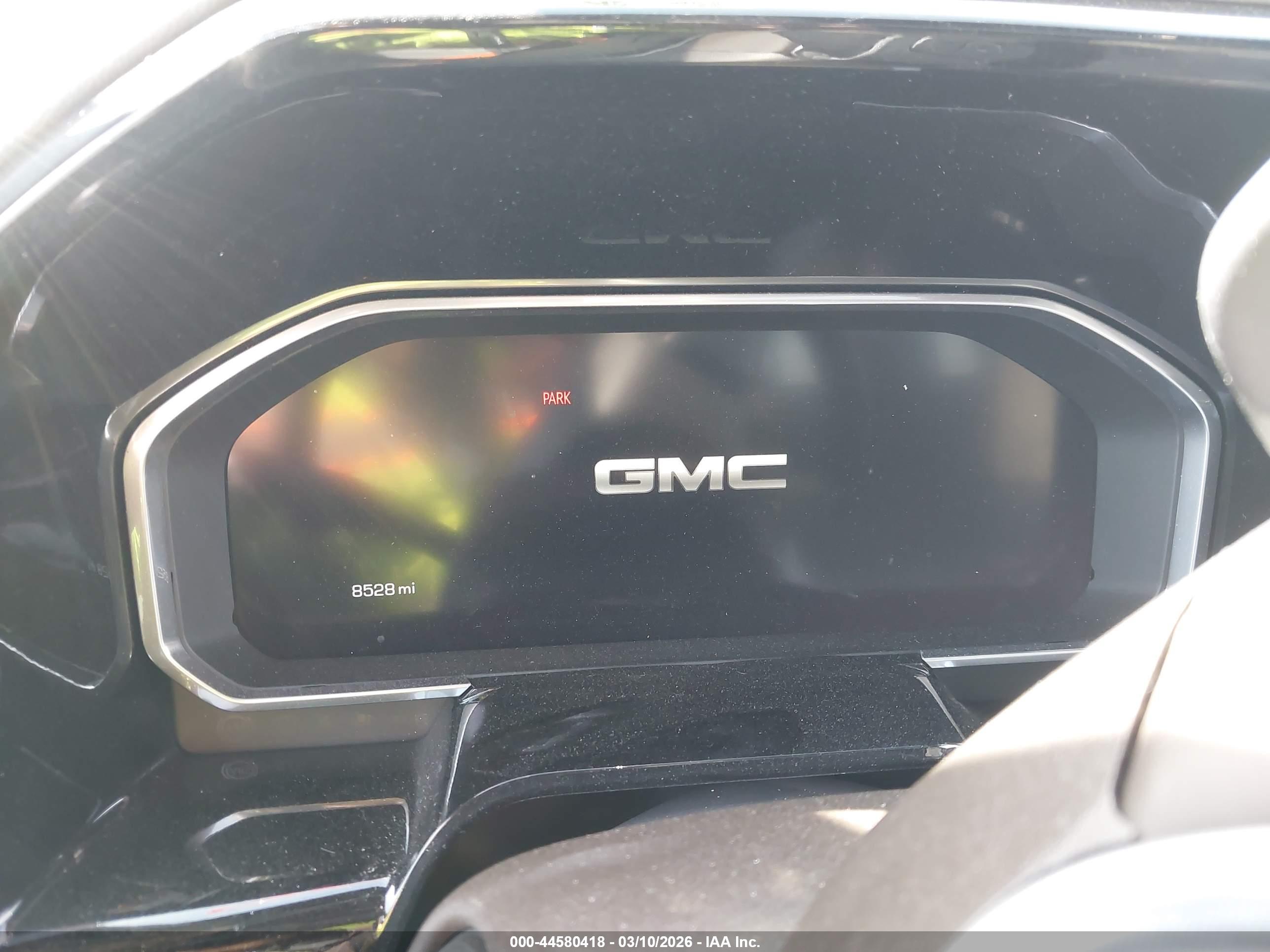 GMC SIERRA image 7