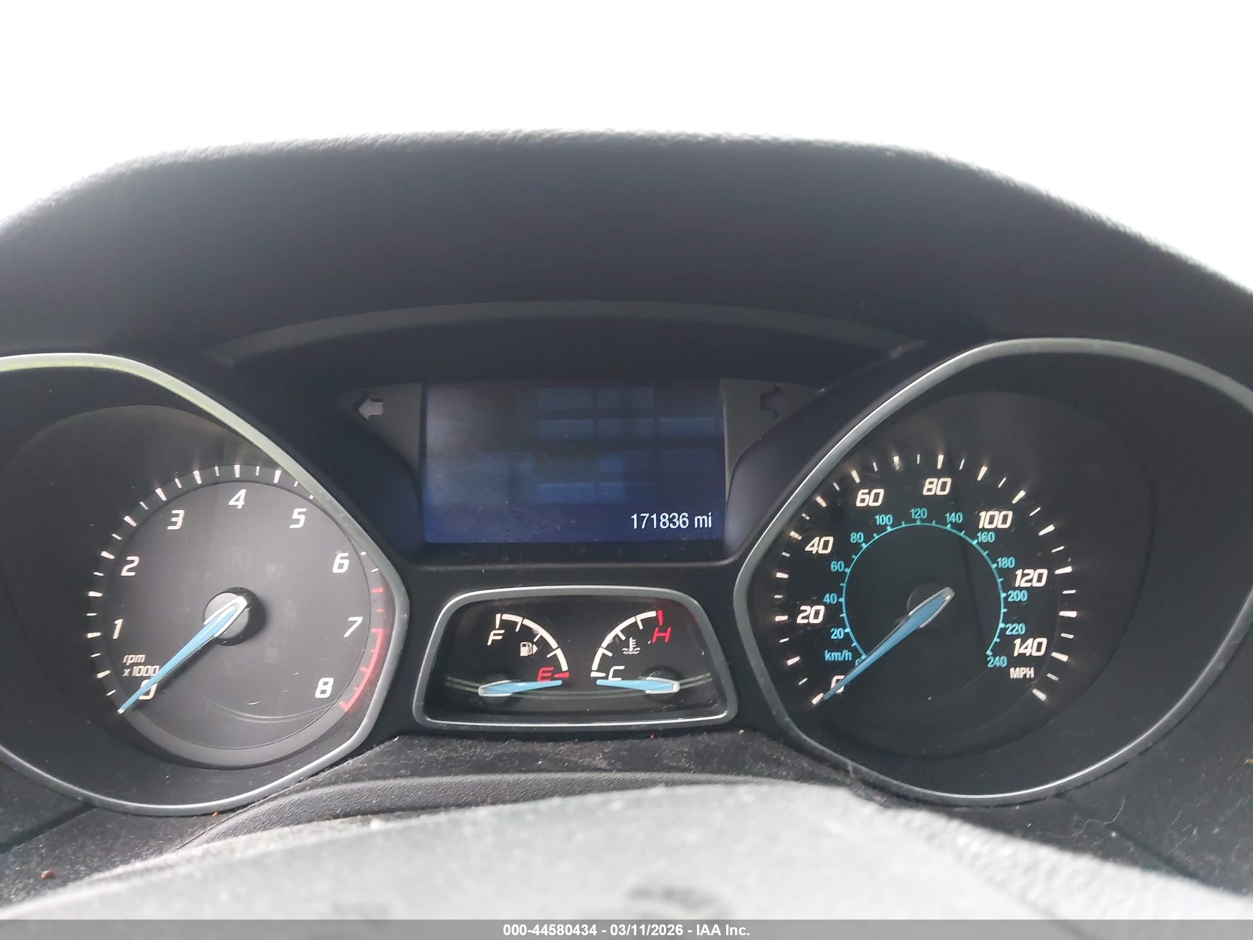 FORD FOCUS image 7